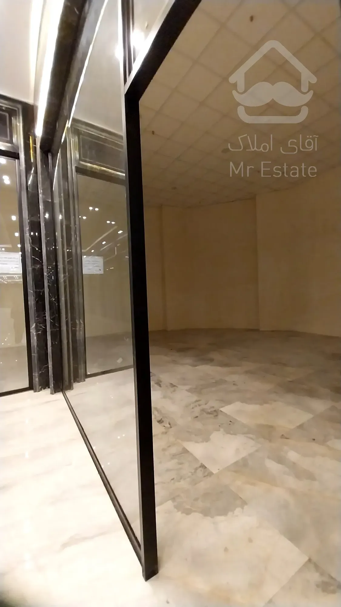 رهن و اجاره مغازه 67متری در رونیکامال هروی