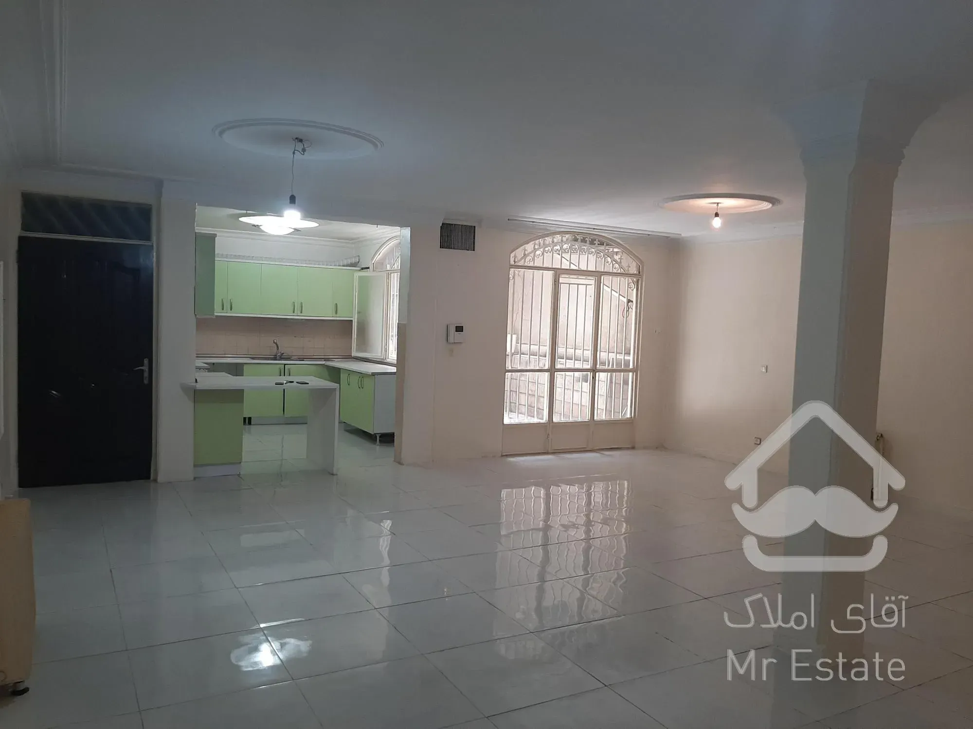 اجاره آپارتمان ۱۱۰متری دو خواب در فردوس غرب