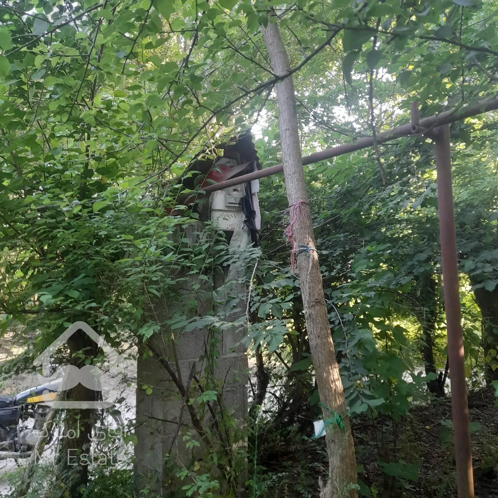 فروش خانه ویلایی قدیمی قابل سکونت لولمان