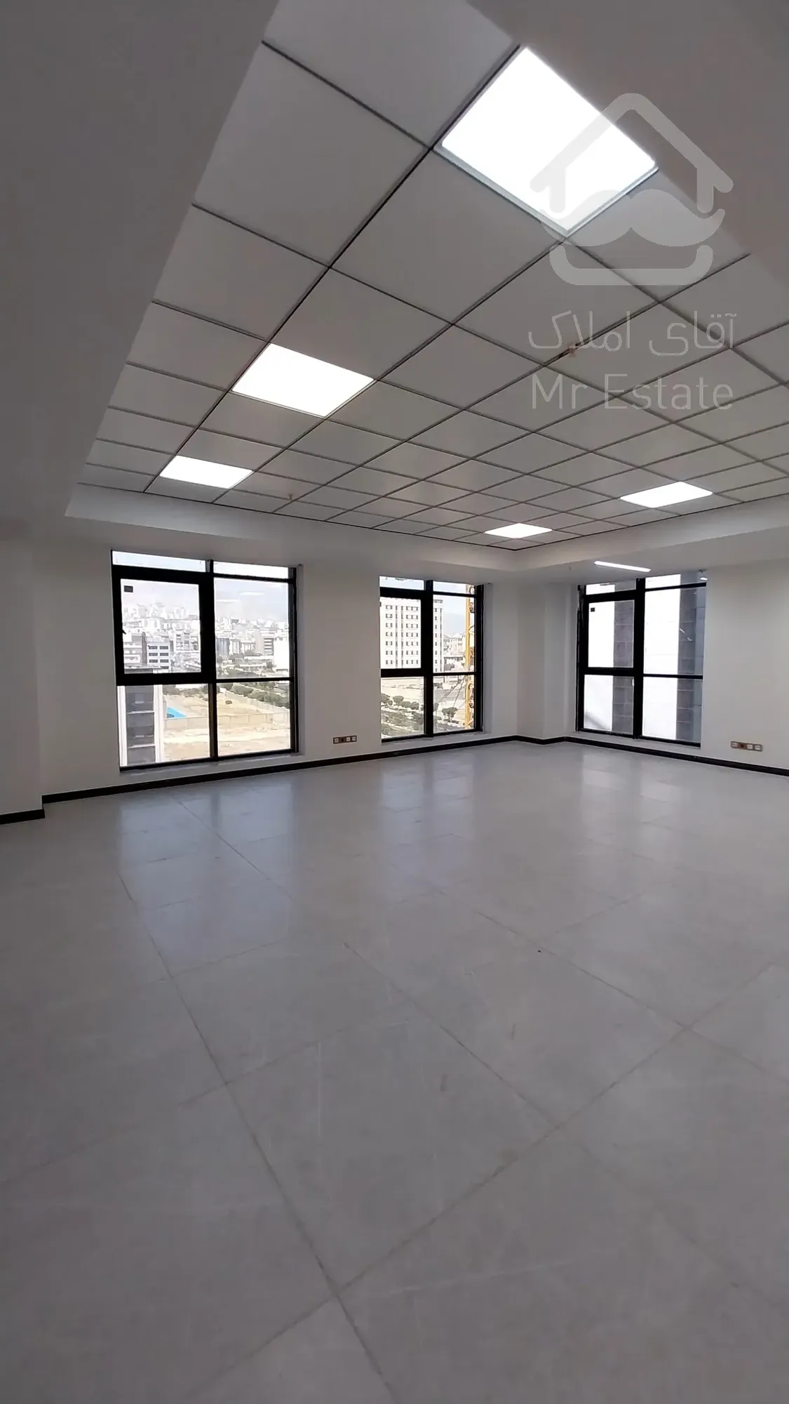 فروش دفتر اداری 190 متری فلت در غرب تهران