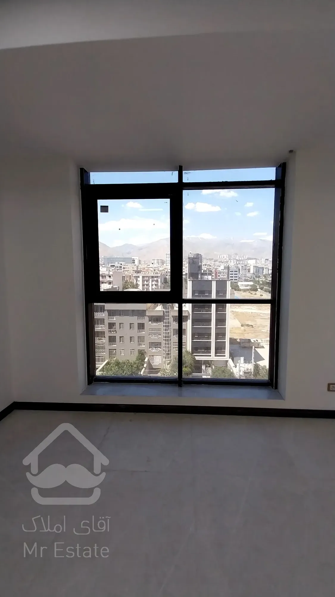 فروش دفتر اداری 190 متری فلت در غرب تهران