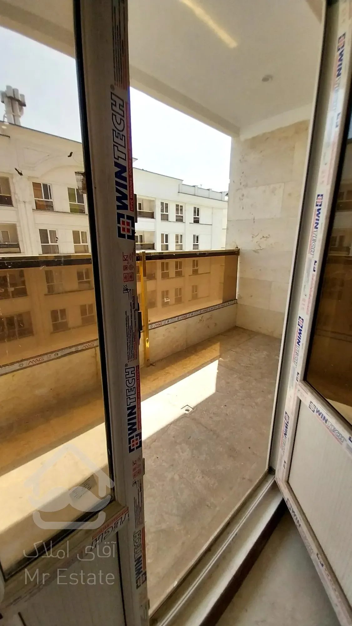 فروش واحد 178 متری 3خواب هروی