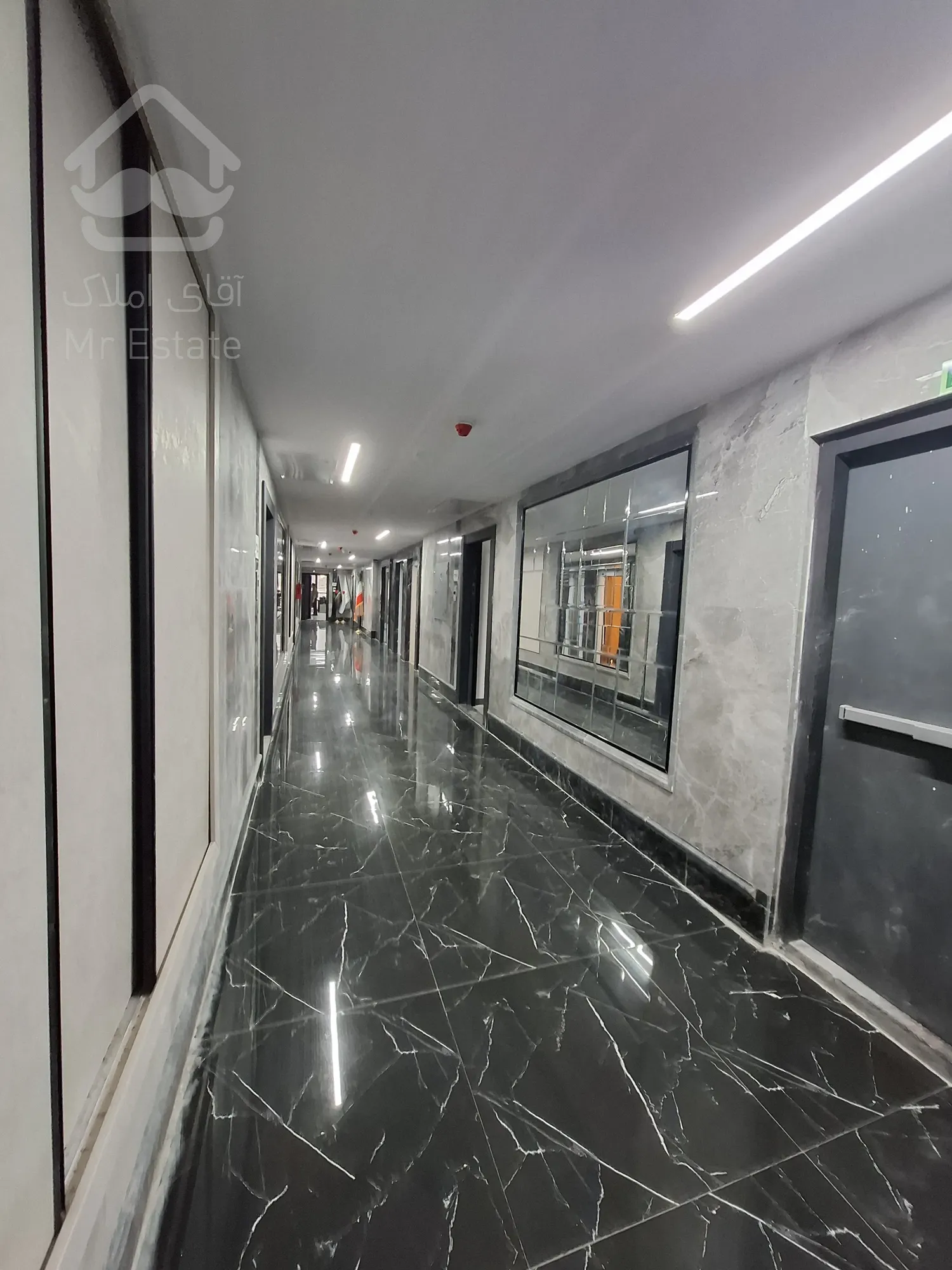 فروش واحد اداری 69متری/ سند اداری/ اولین پارک اداری شهر تهران