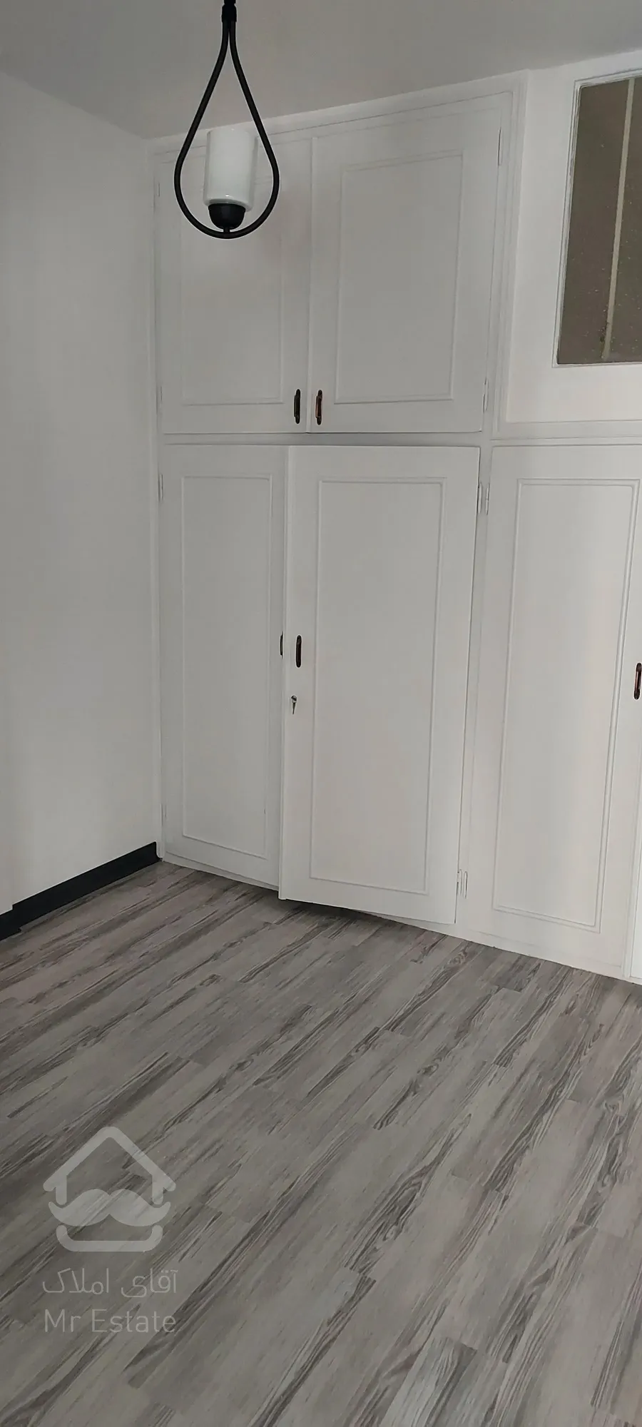 یک واحد آپارتمان ۸۰ متری در دانشجو رهن واجاره داده می شود