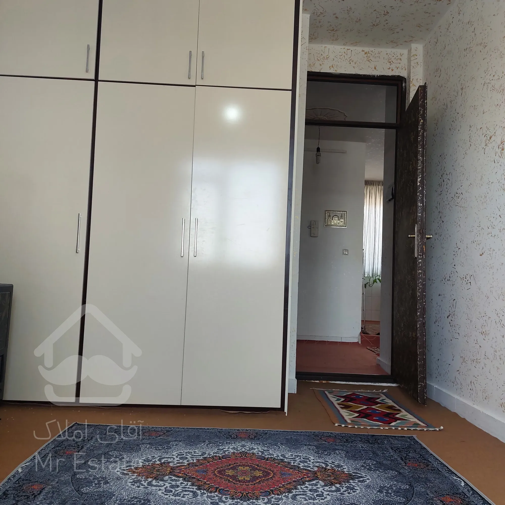 فروش یک واحد اپارتمان مبله در اردبیل