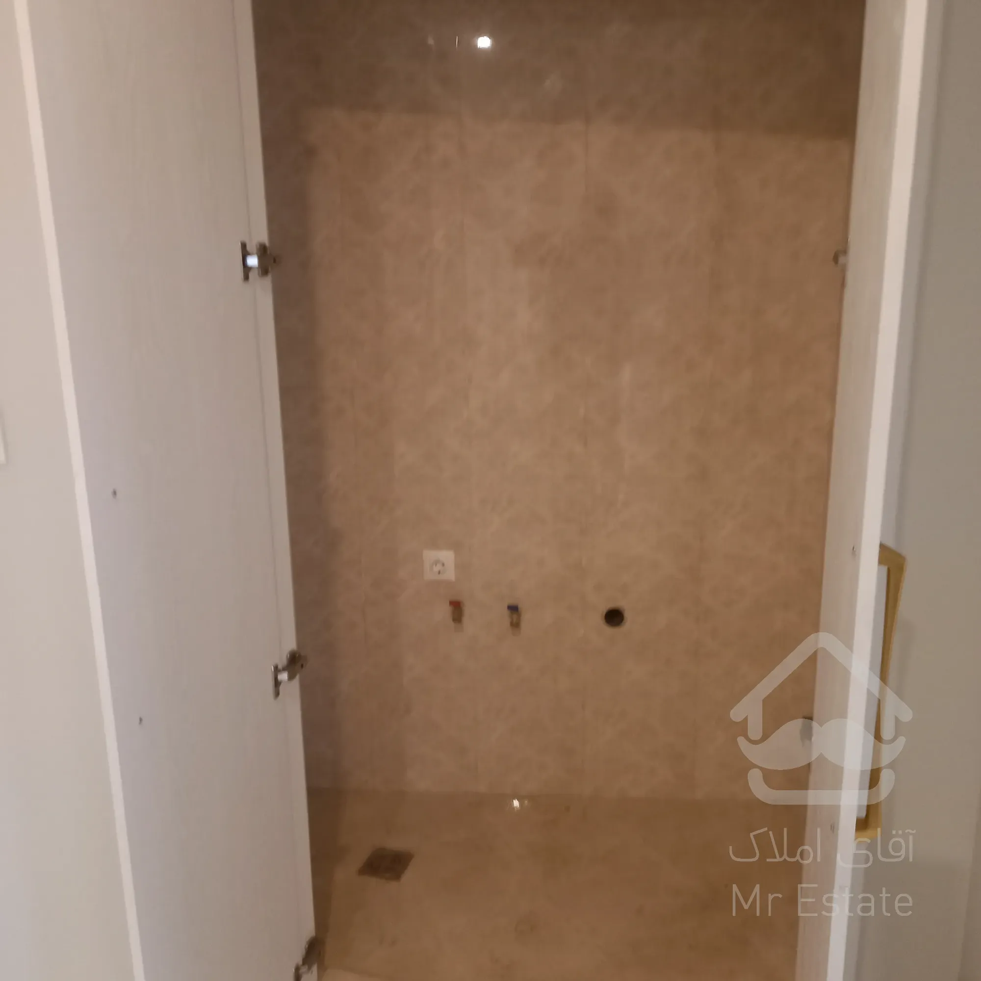 فروش 90 متری