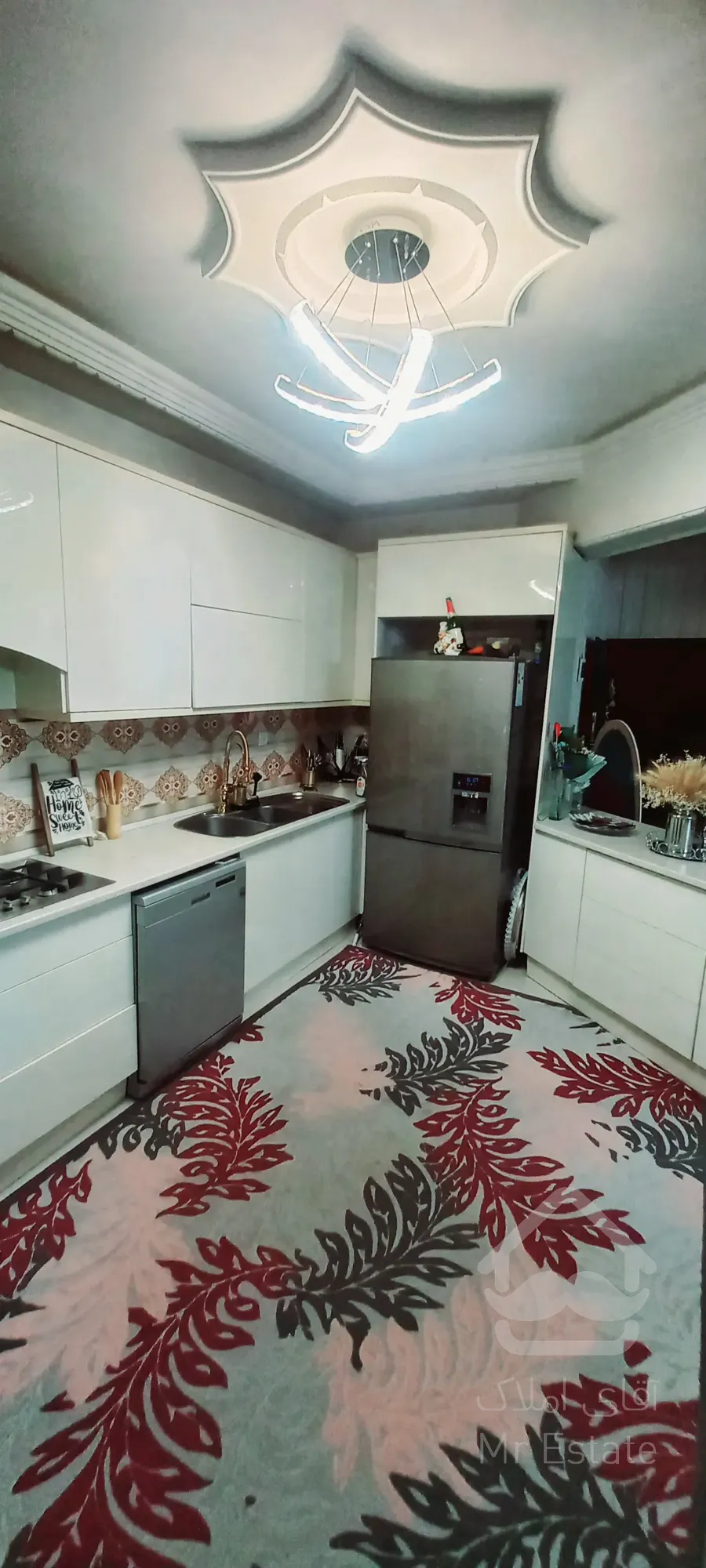 فروش آپارتمان ۱۳۴متری تک واحدی