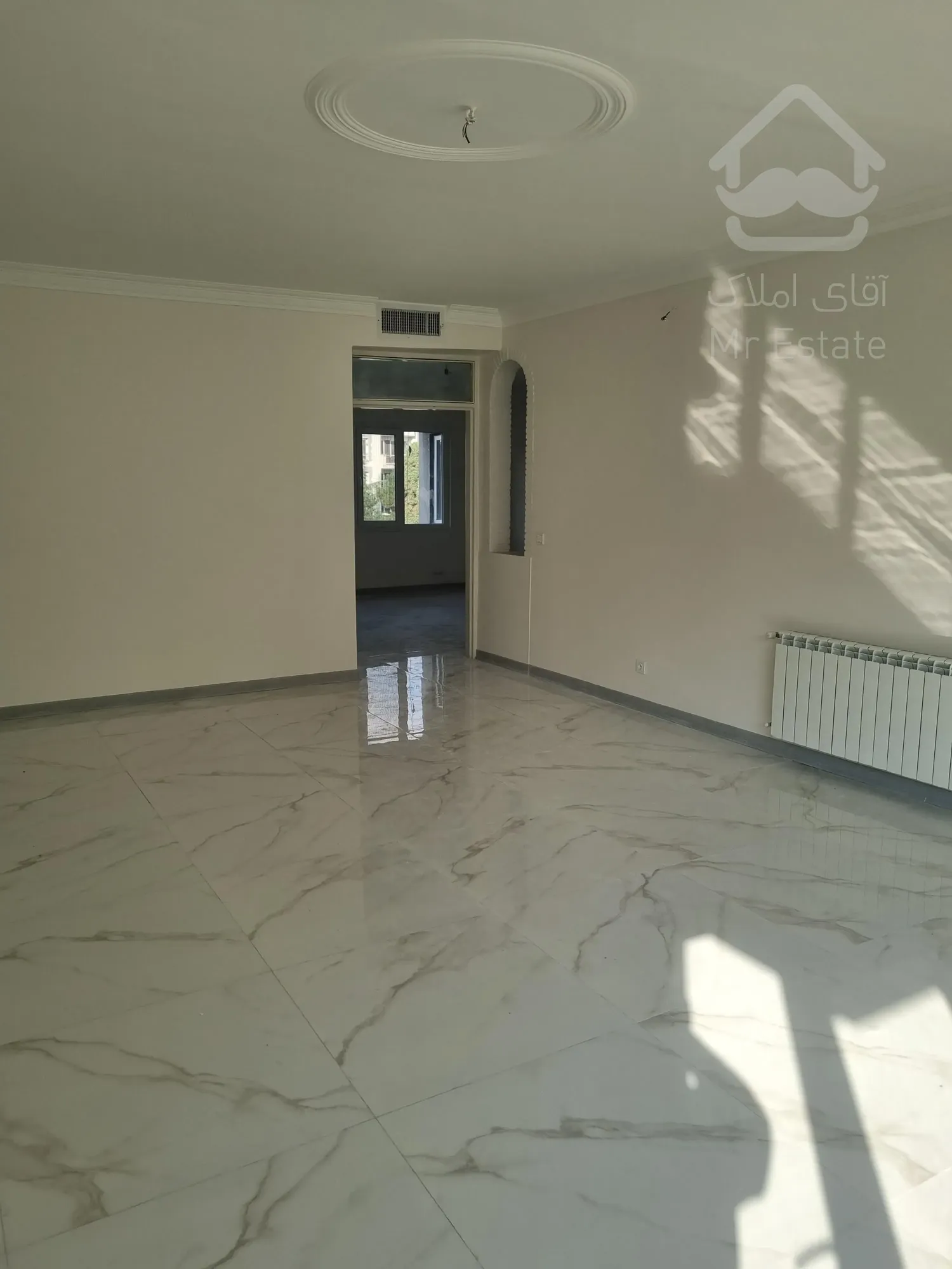 ۱۵۵ متر امانیه روبروی پارک ملت