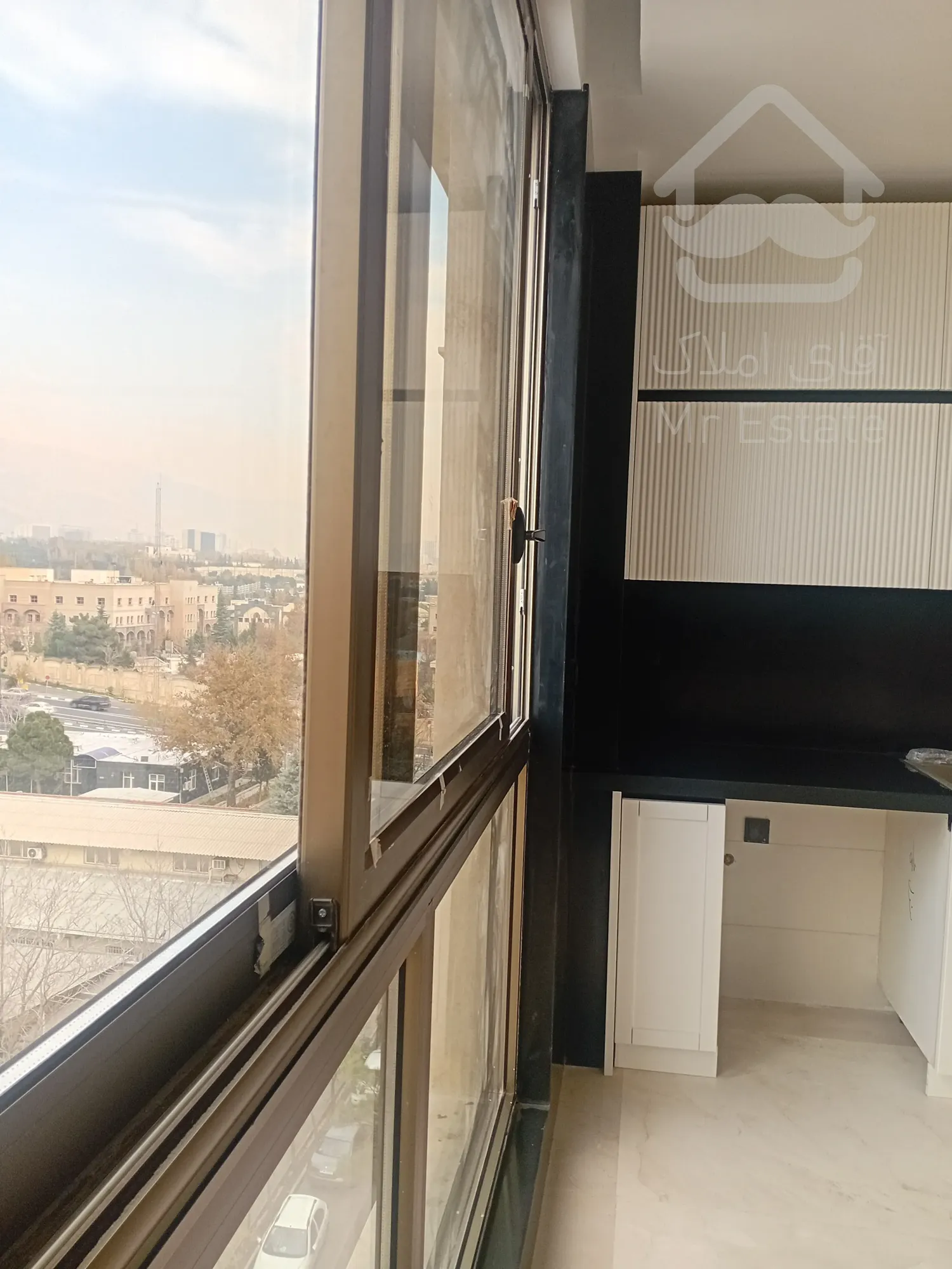 فروش واحد مسکونی 110 متری رونیکاپالاس ونک