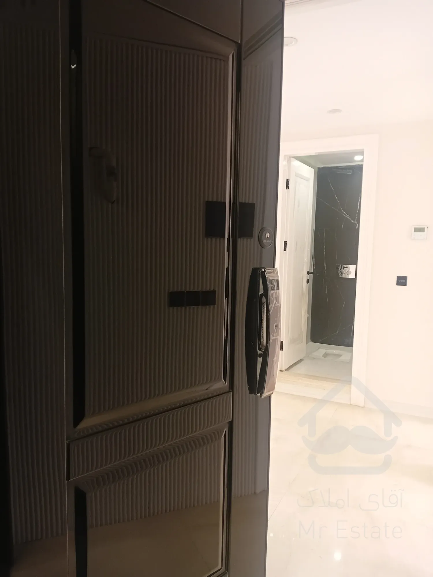 فروش واحد 111 متری رونیکاپالاس سئول