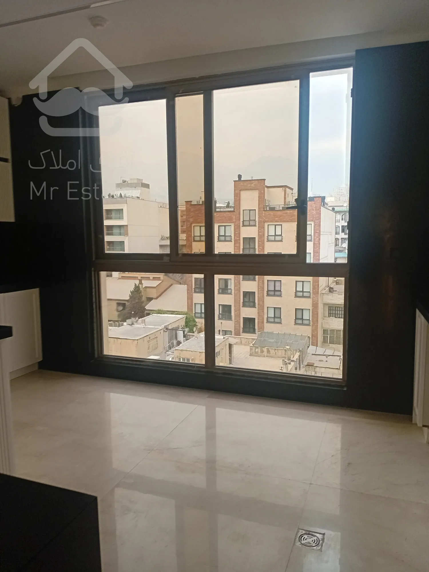 فروش کل واحدهای مسکونی و تجاری رونیکاپالاس سئول