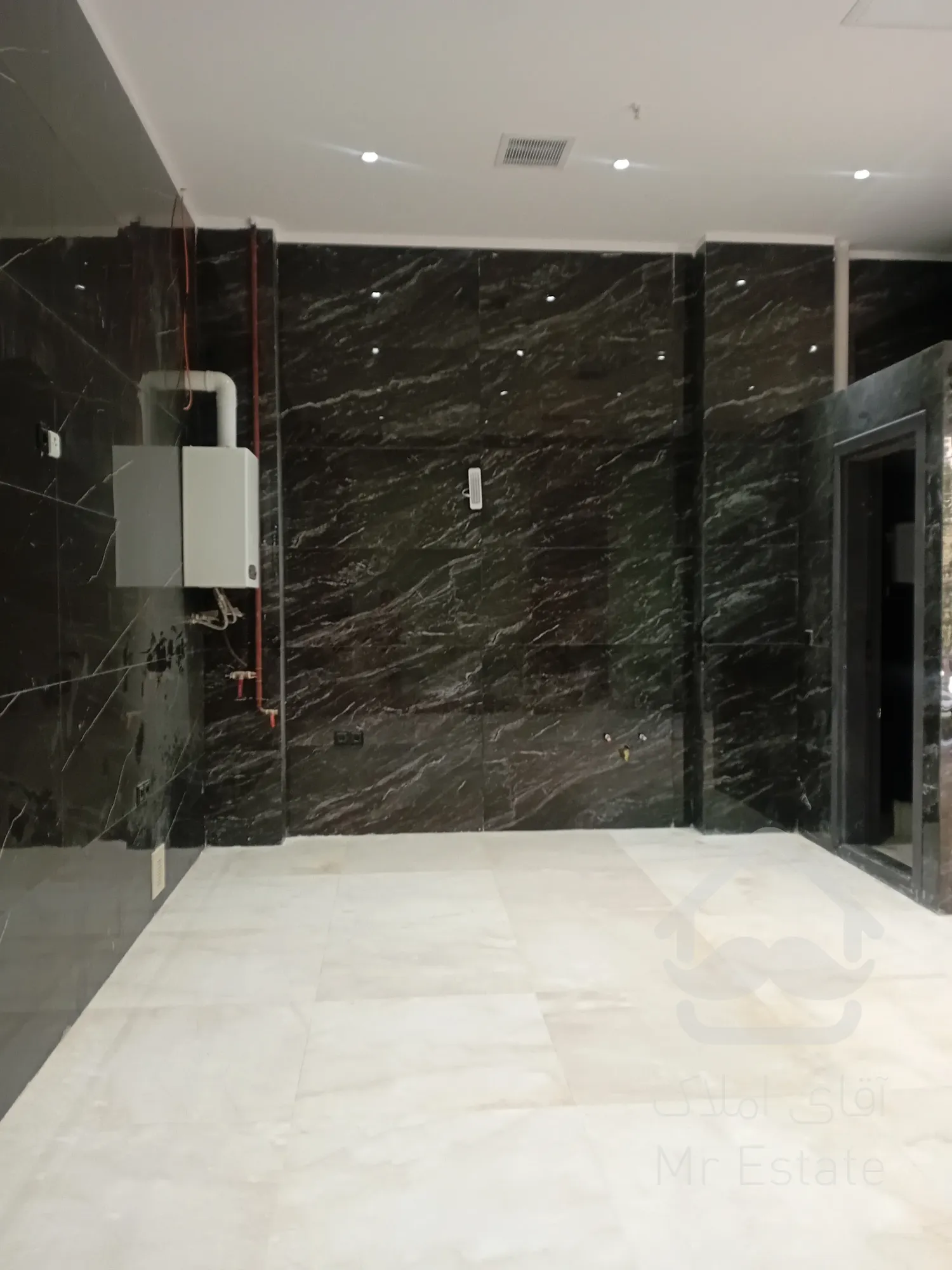 فروش واحد مسکونی 110 متری رونیکاپالاس ونک