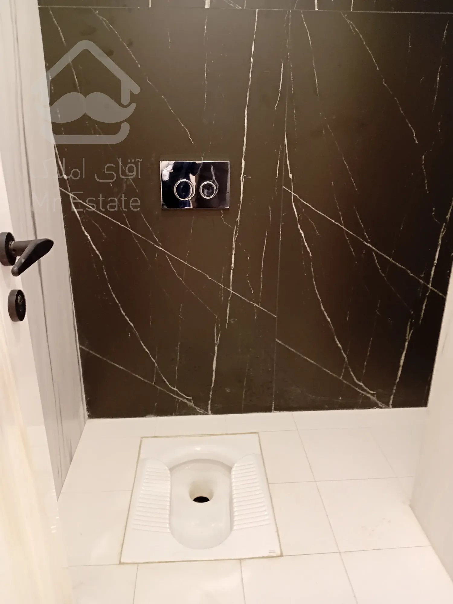 فروش کل واحدهای مسکونی و 2 تجاری در ونیکاپالاس سئول