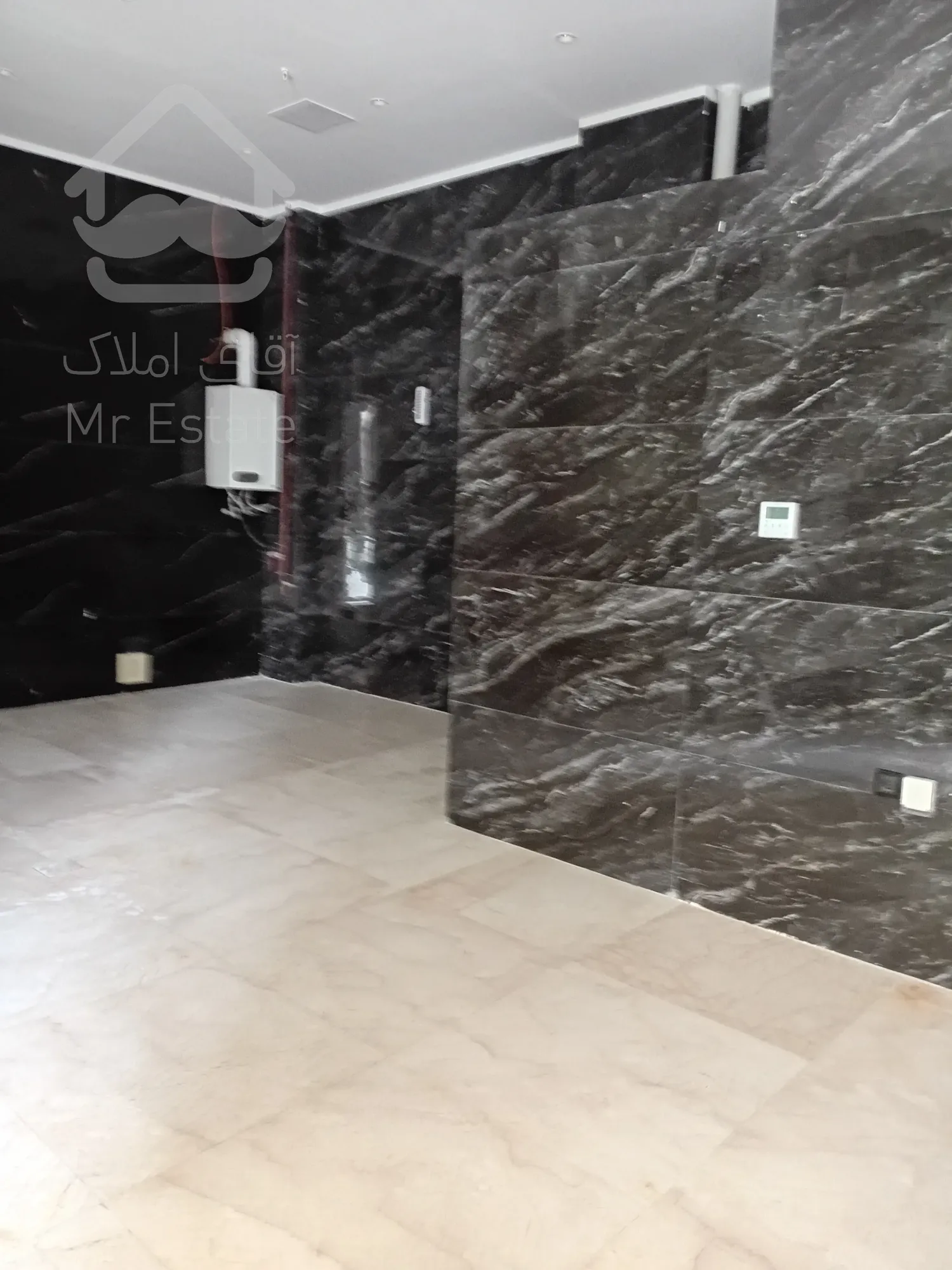 فروش یکجا 5 واحد مسکونی و 2 واحد تجاری در سئول