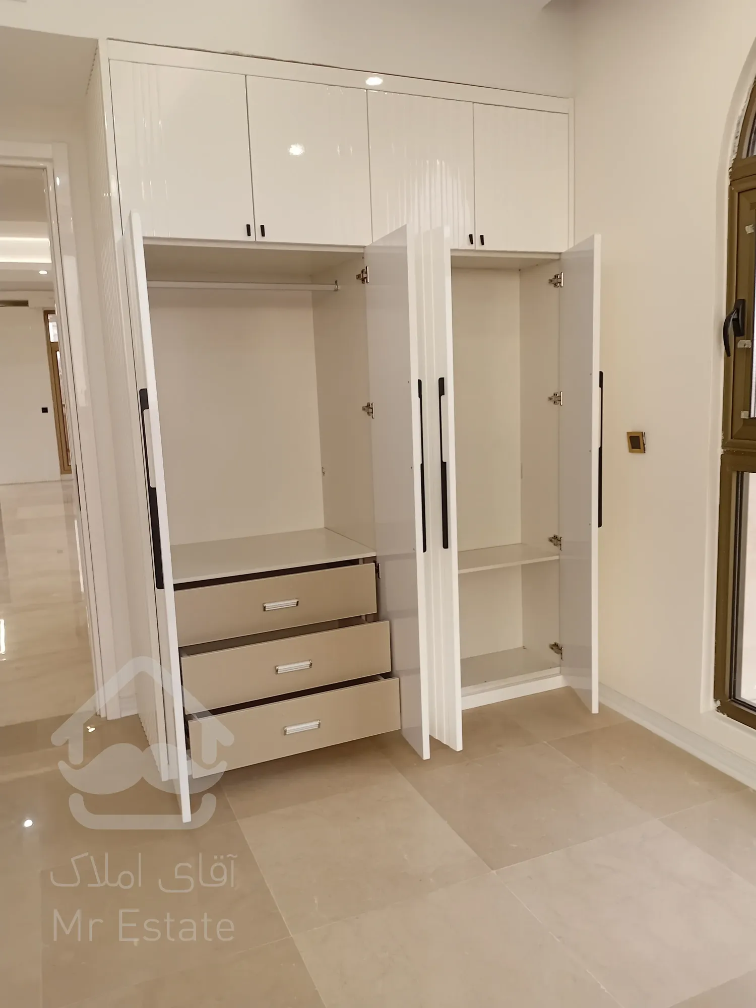 فروش واحد تجاری 48 متری در رونیکا پالاس سئول