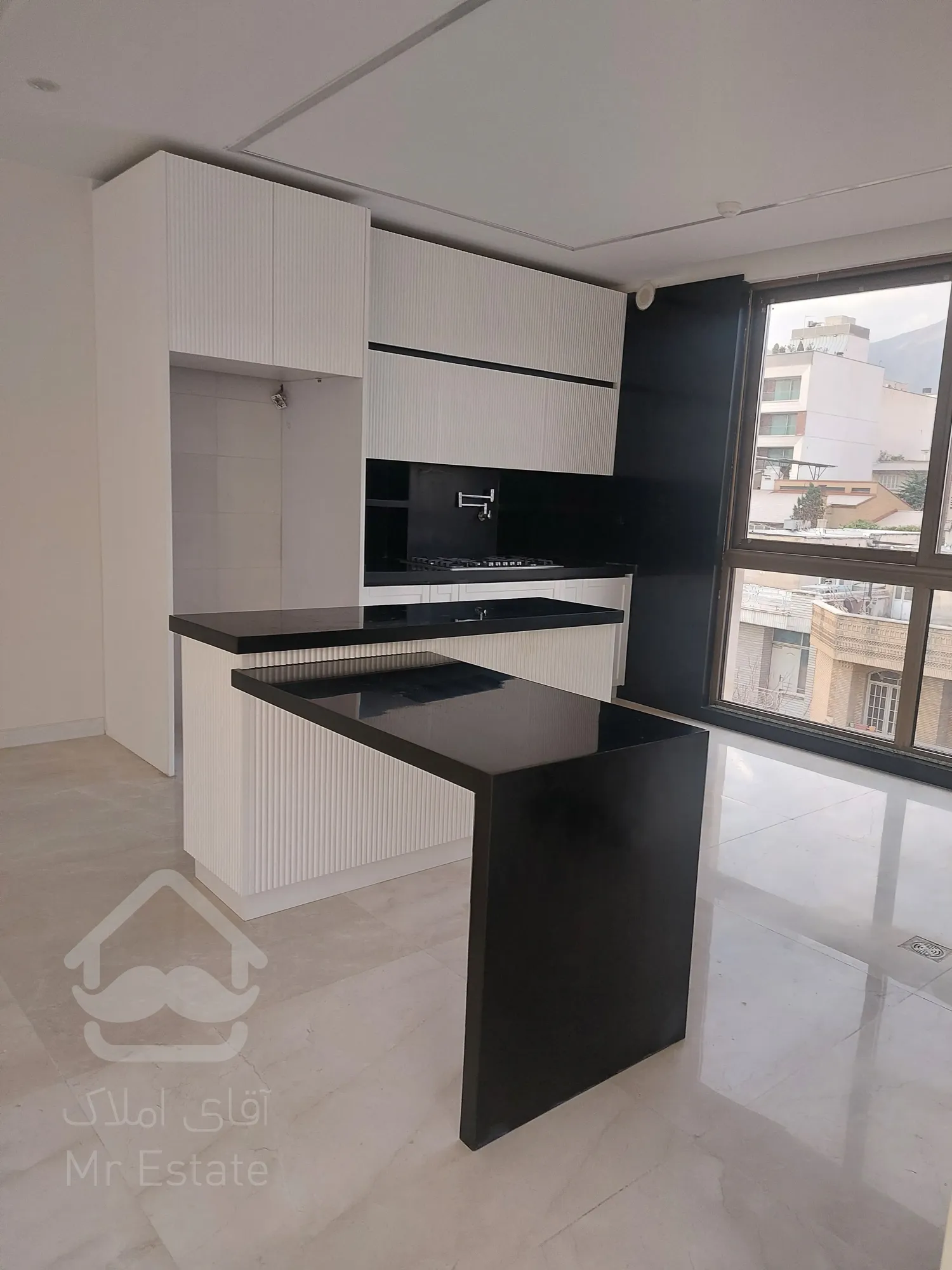 فروش واحدی نورگیر در بهترین لوکیشن