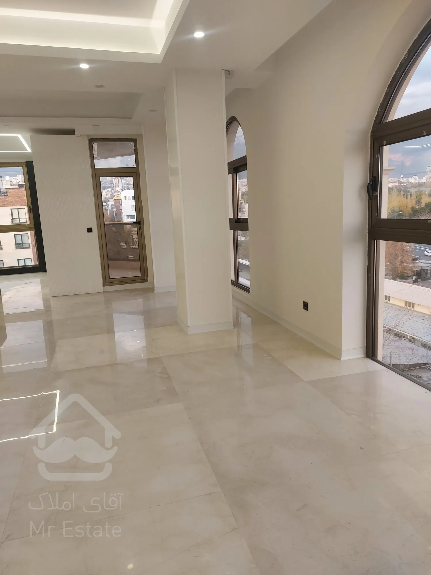 فروش اپارتمان رونیکاپالاس در بهترین لوکیشن