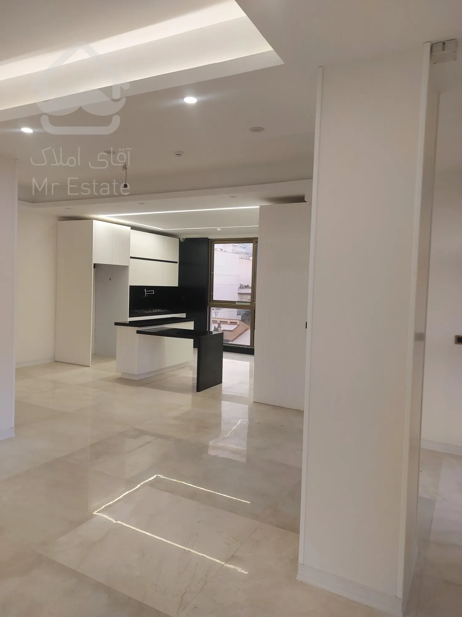 فروش واحدی نورگیر در بهترین لوکیشن