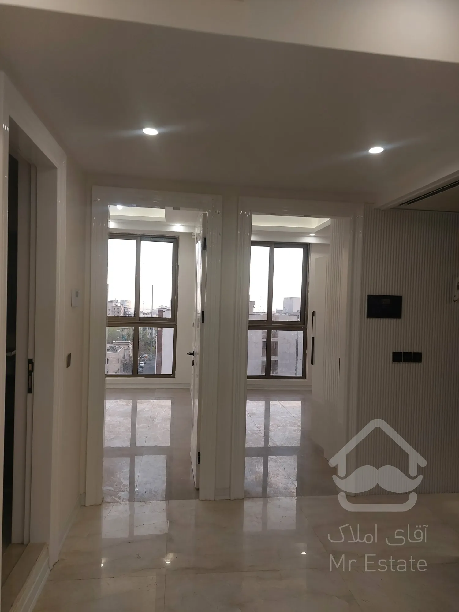 فروش واحدی نورگیر در بهترین لوکیشن