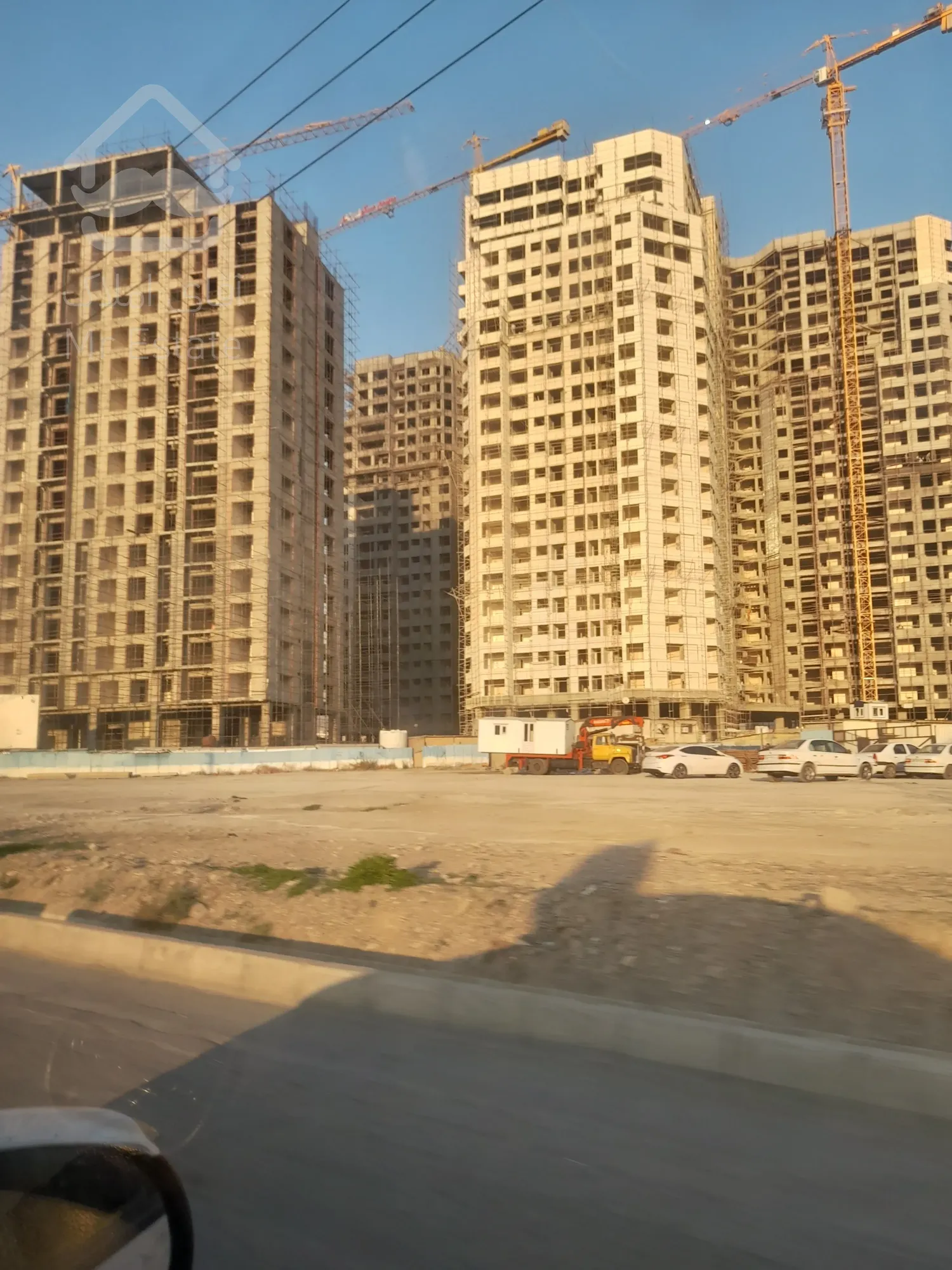 واحد لوکس در منطقه ۲۲ با متریال عالی و سازنده بنام