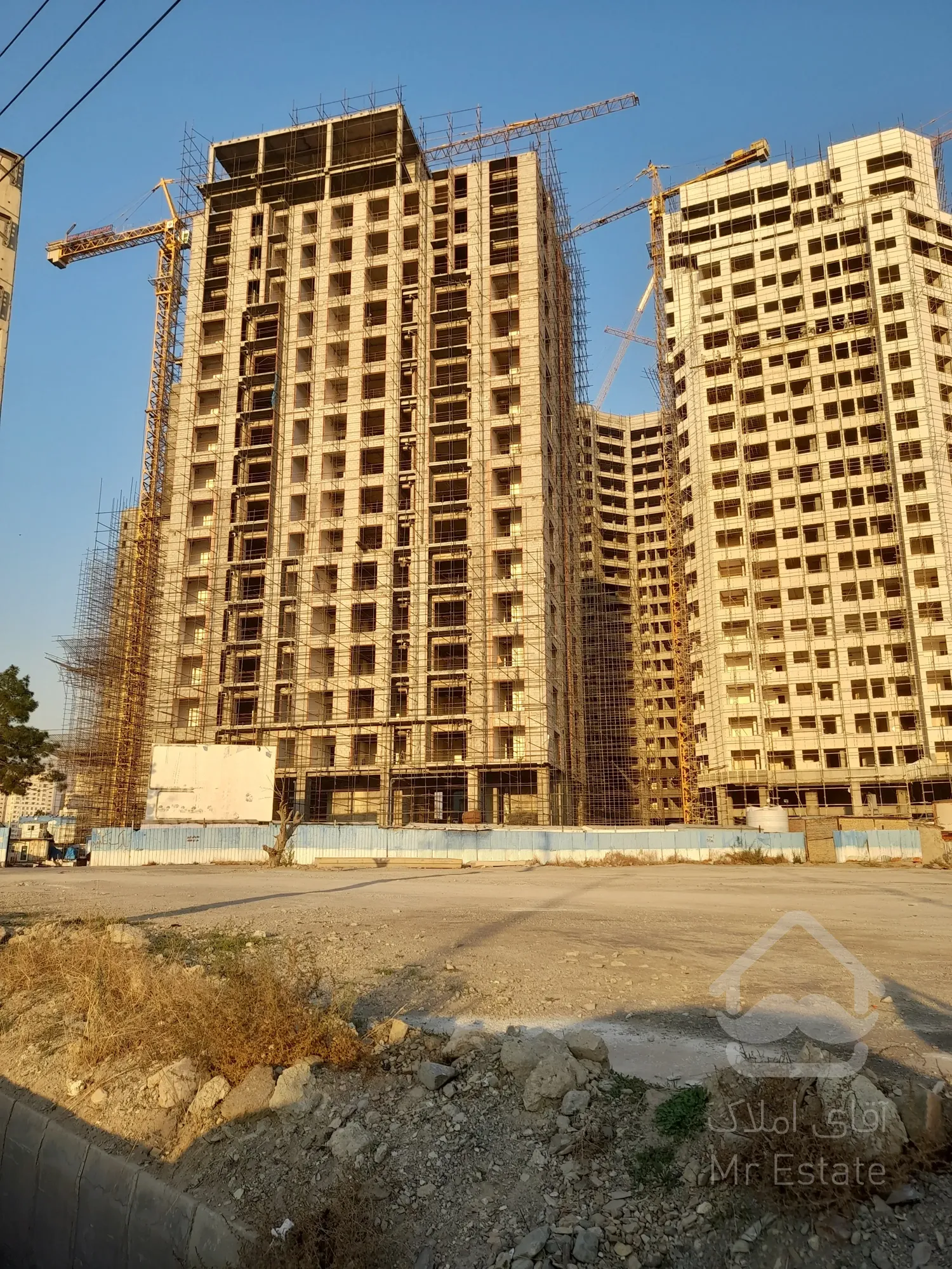 پیش فروش واحد های لاکچری در منطقه۲۱سند تک برگ سازنده حاج رحیم قربانی