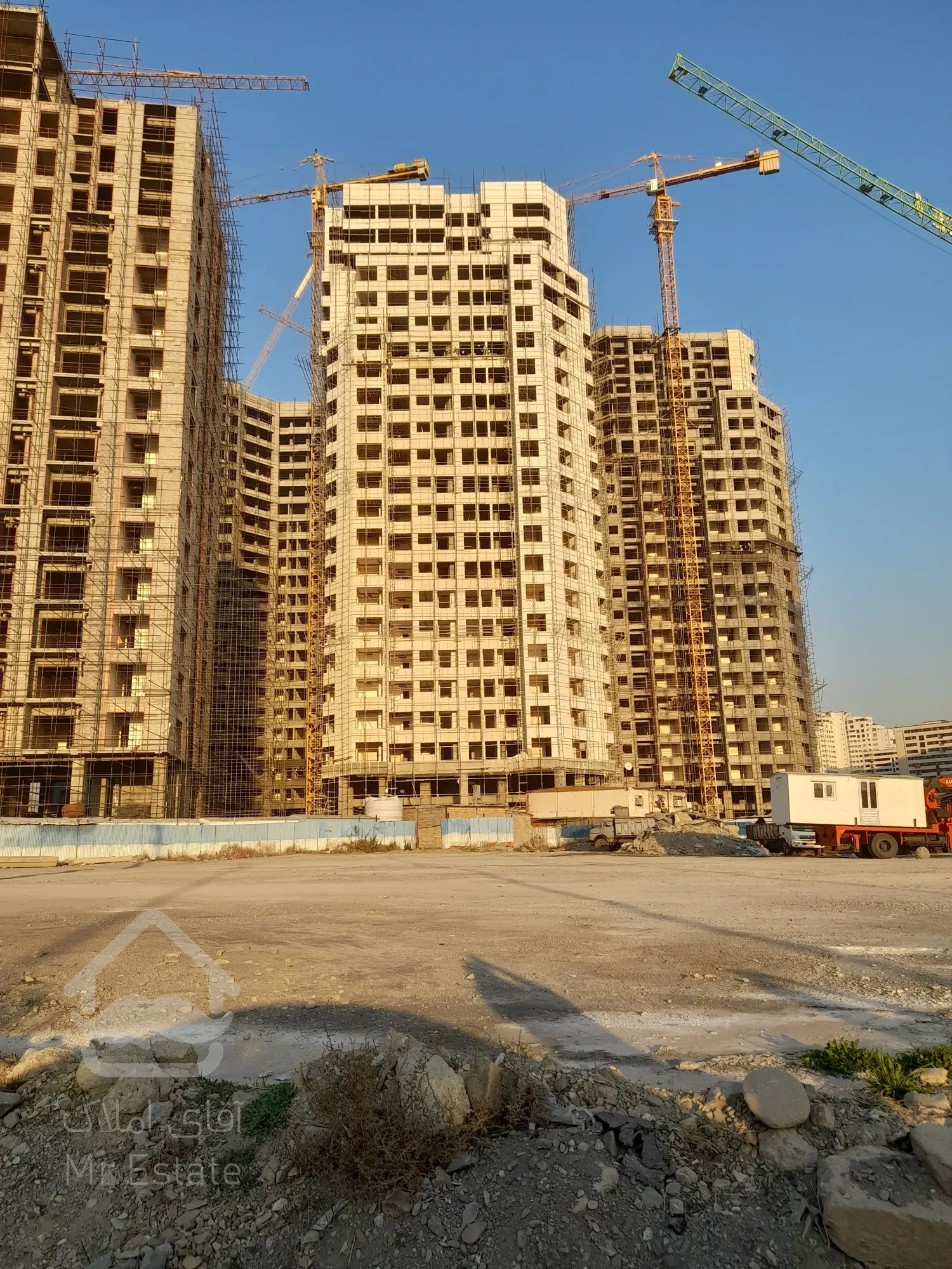 فروش واحد لوکس در مرحله پونک نوساز