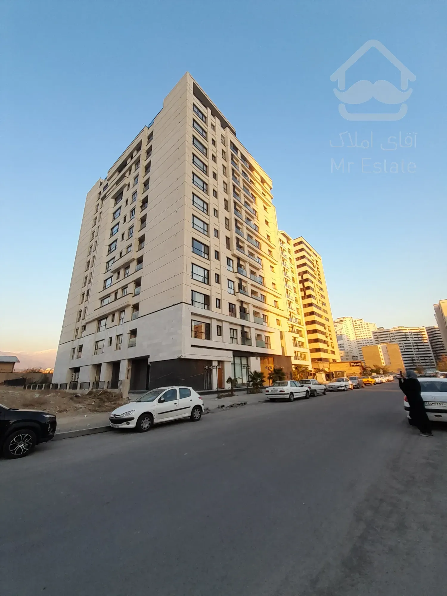 فروش آپارتمان در لاکچری در منطقه ۲۲