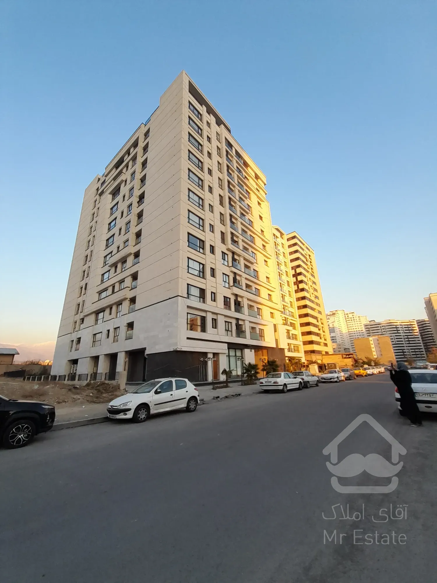 پیش فروش واحد در لاکچری در منطقه۲۲