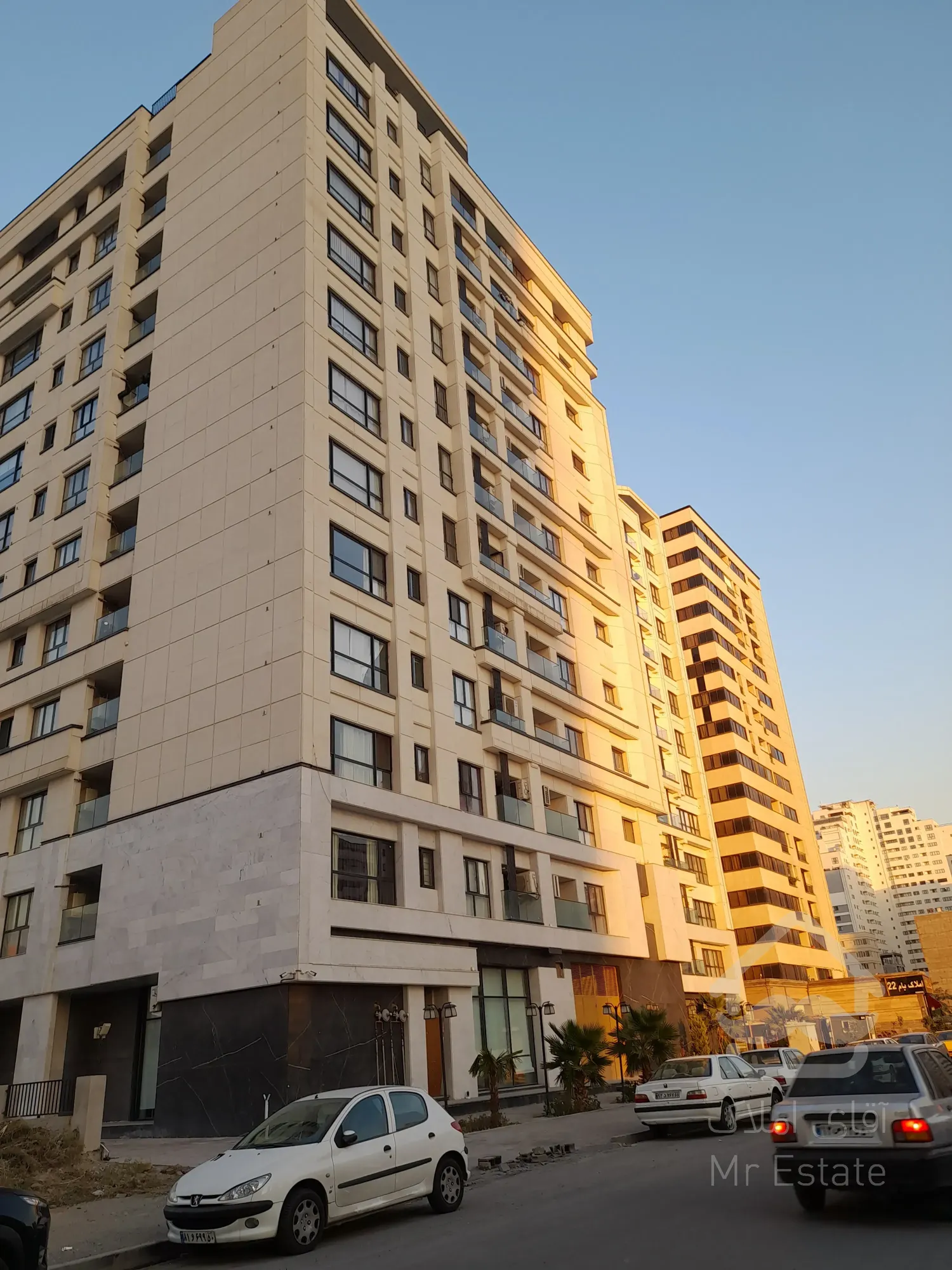 پیش فروش واحد در لوکس ترین  منطقه ۲۲