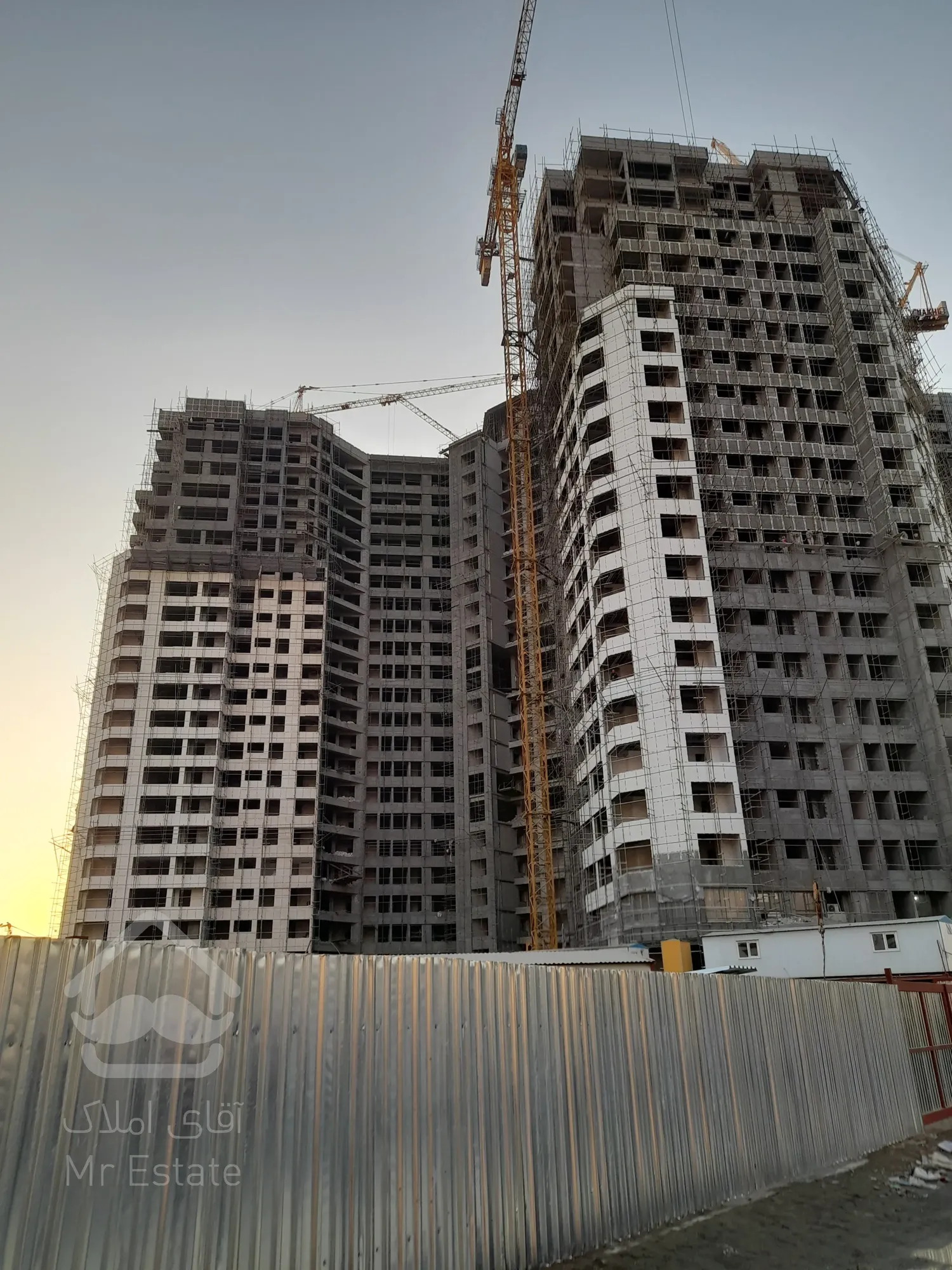 فروش آپارتمان در بهترین لوکیشن منطقه ۲۲