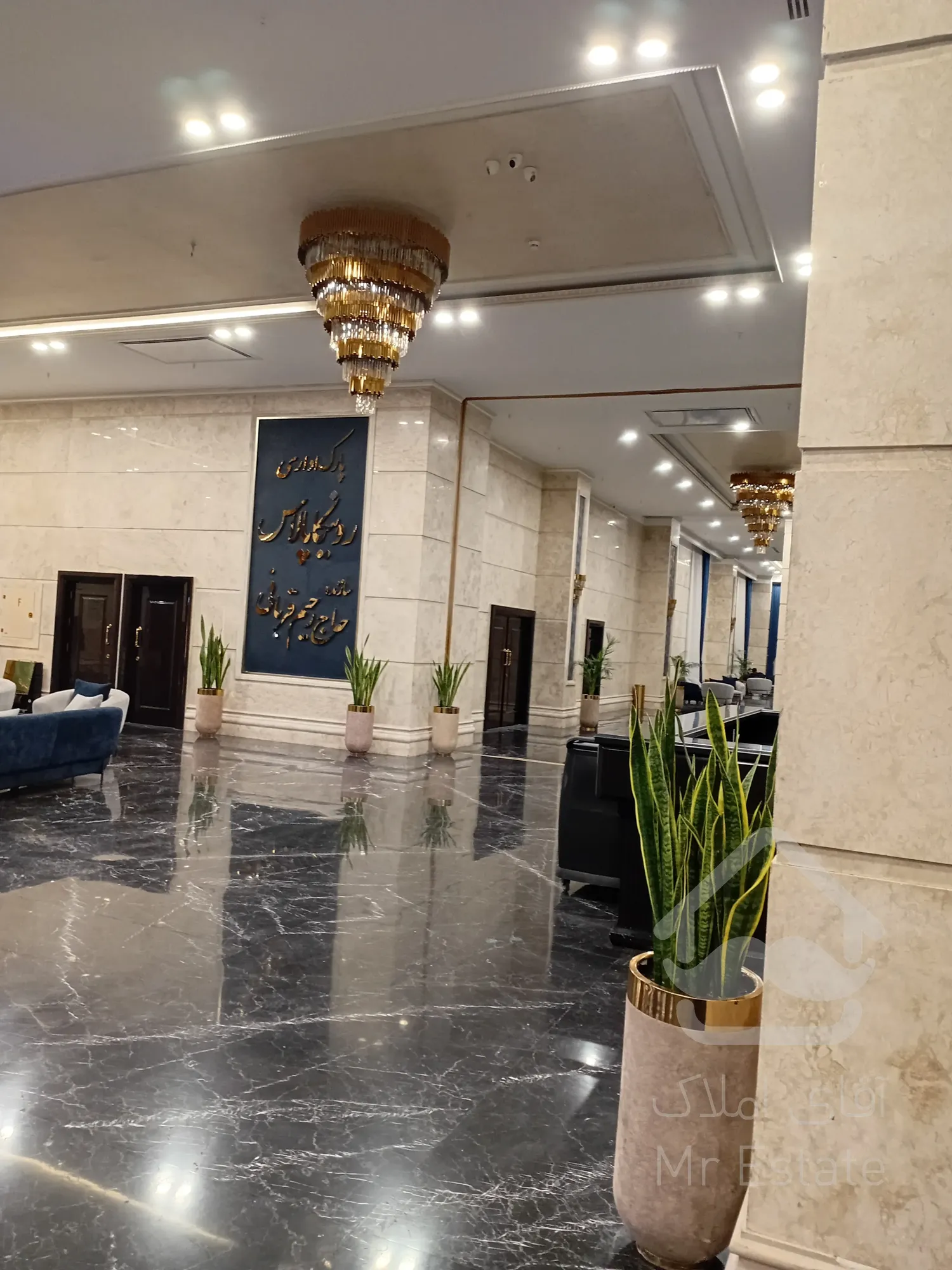 فروش واحد اداری 169 متری لوکس سند اداری در رونیکا پالاس غروی