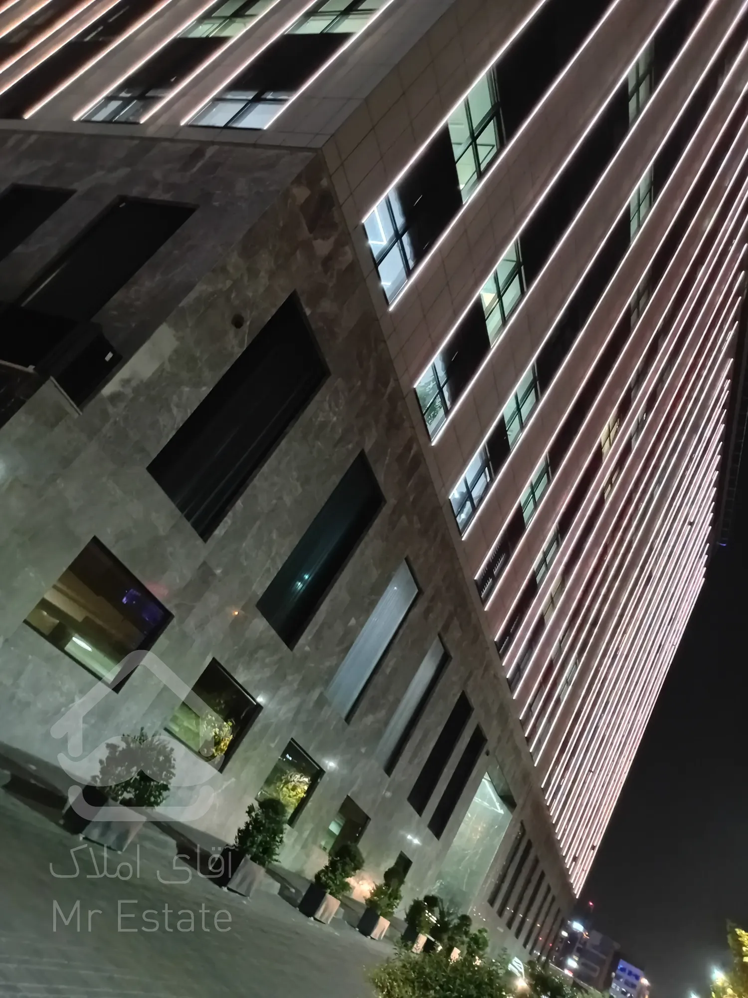 فروش واحد 219متر فلت درپارک اداری غروی