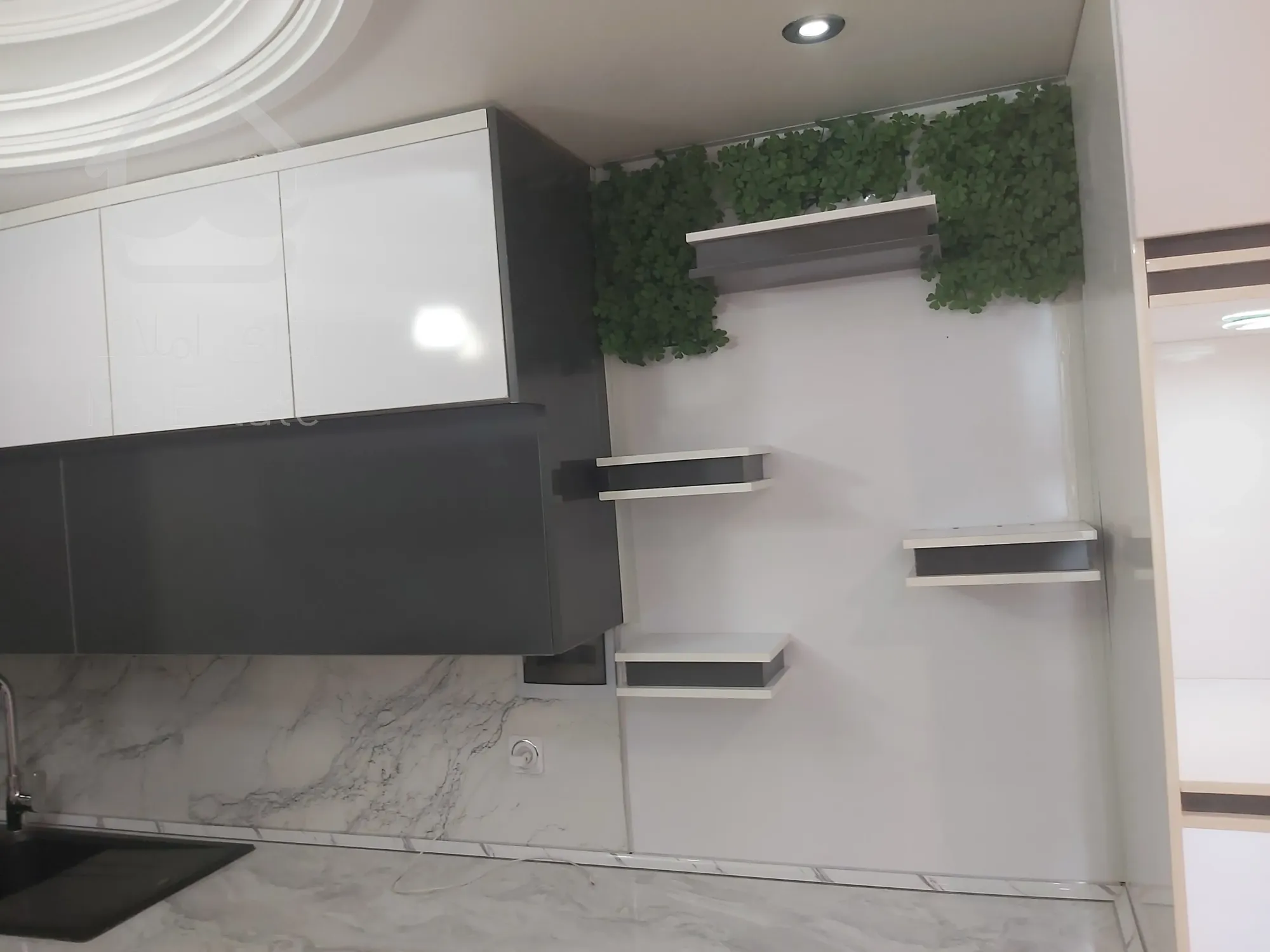 رهن واجاره آپارتمان ۱۲۰ متر فول در سهروردی جنوبی