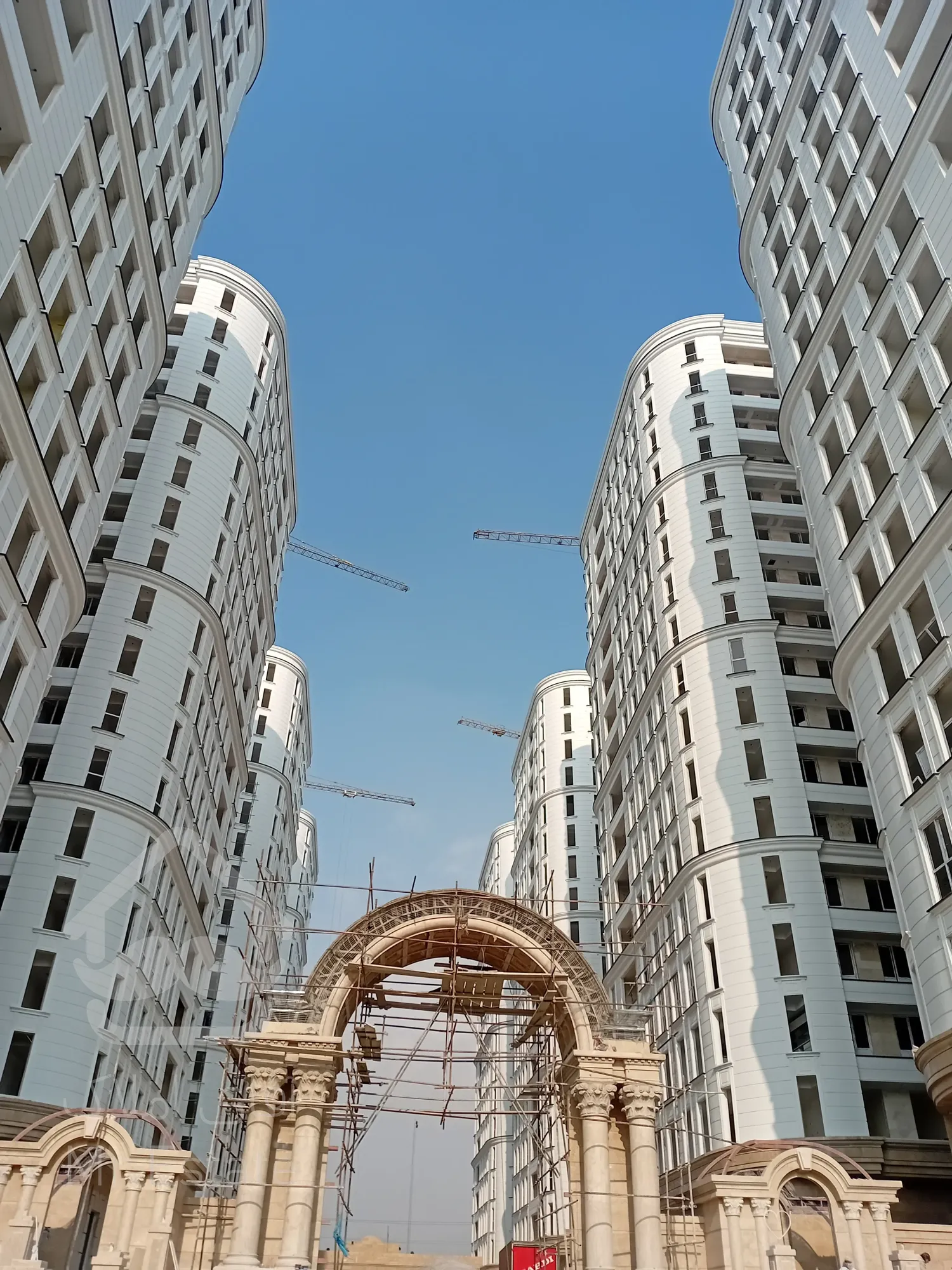 آپرتمان دو خوابه 122 متری در منطقه چیتگر/با شرایط اقساطی