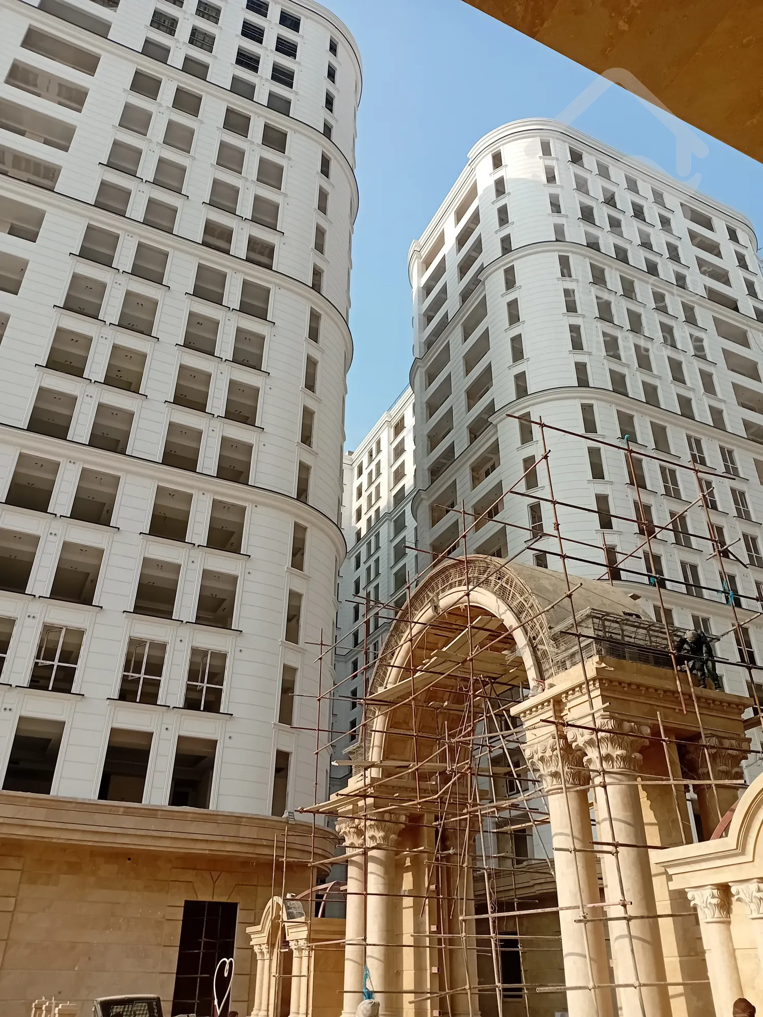 رونیکا پالاس کوهک 109 متری اماده