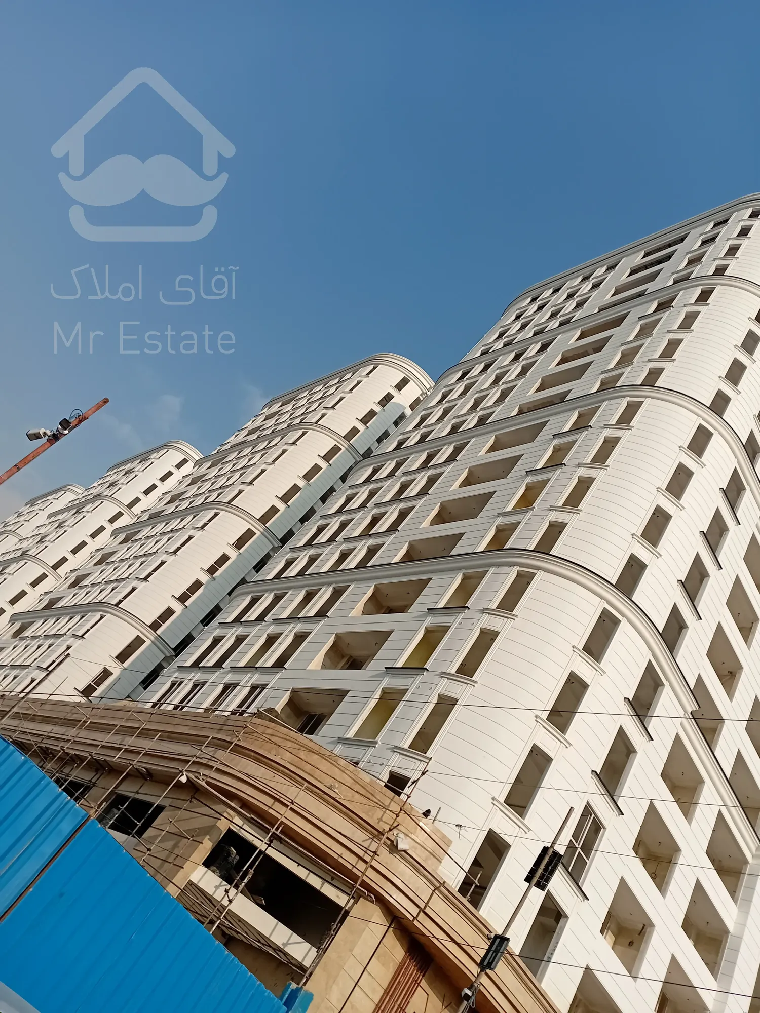 فروش 115 متری در رونیکا پالاس کوهک ، با ویو دریاچه چیتگر