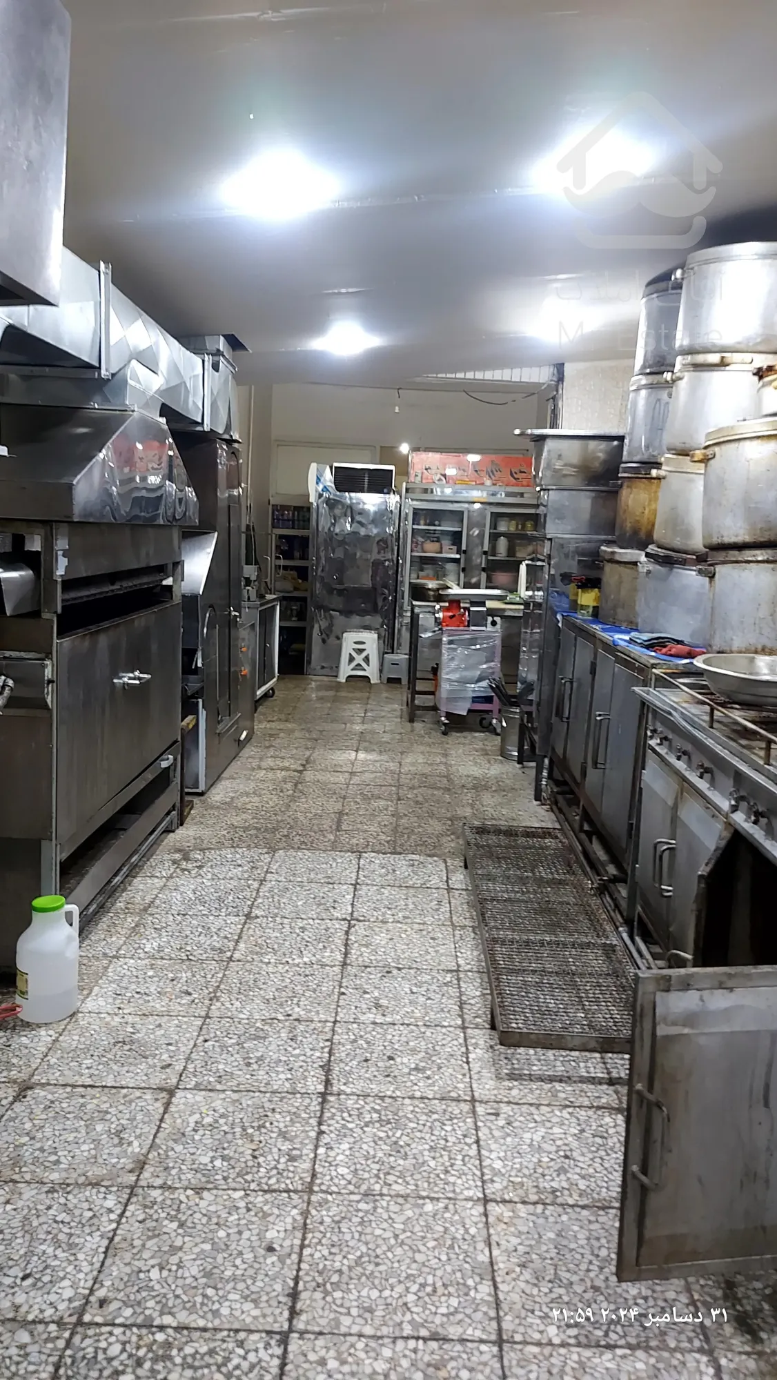 اجاره مغازه تجاری 110 متری