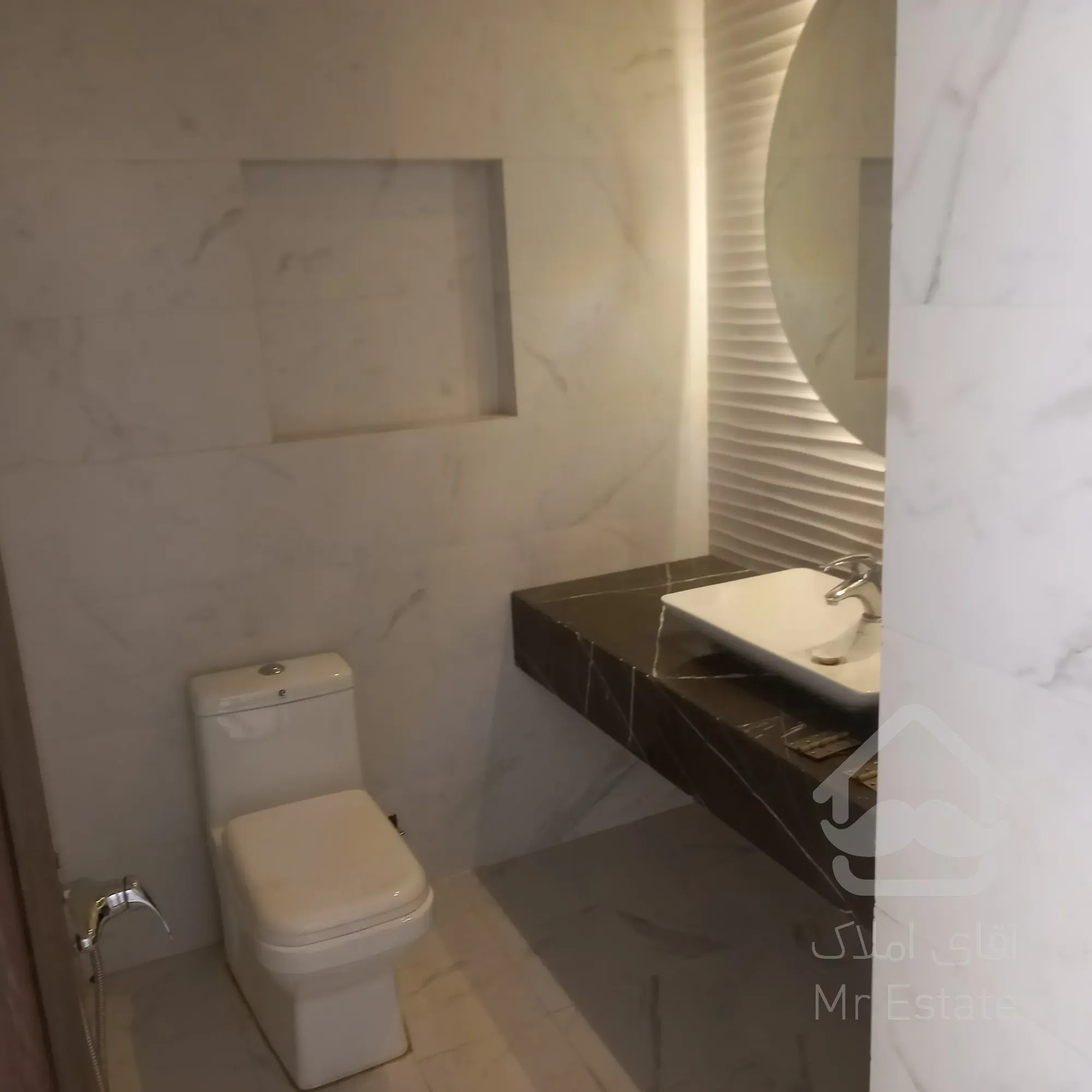 اجاره آپارتمان 102 متر پاسداران