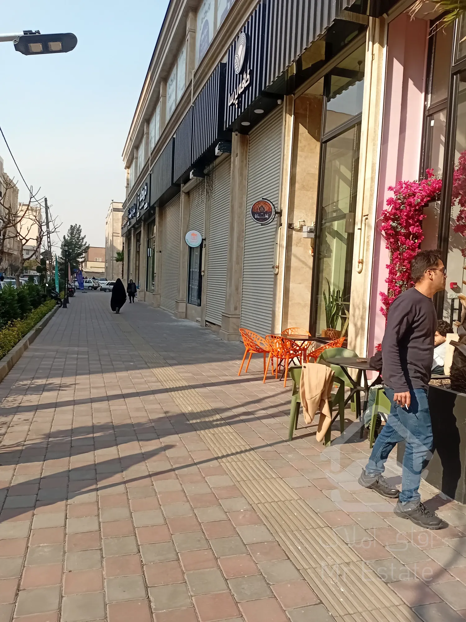 پیش فروش رونیکا مال میرزا بابایی ، نشانی که اعتبار می آورد