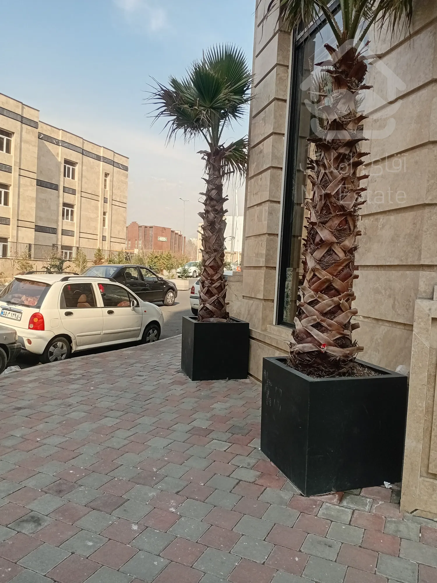 پیش فروش رونیکامال میرزا بابایی ، فضایی مناسب کسب و کار شما