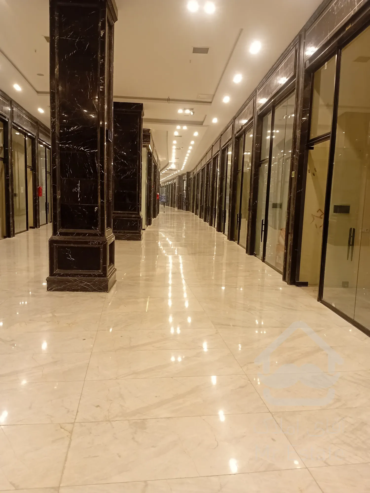 پیش فروش 18 متری رونیکا مال میرزا بابایی ، بهترین امکانات در غرب تهران