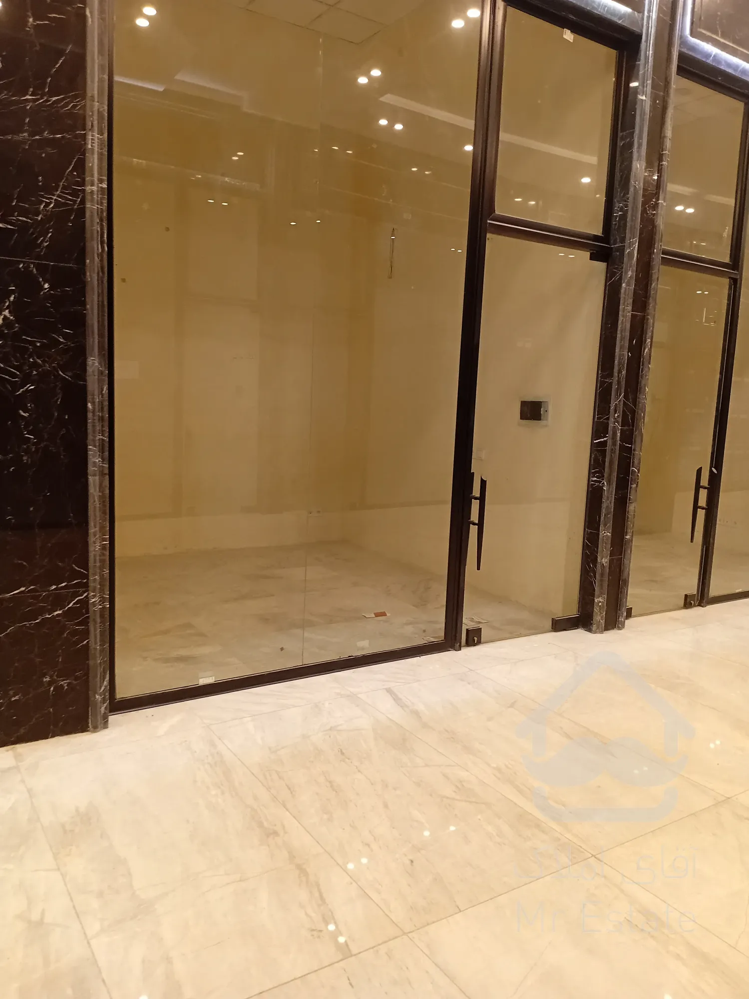 آغاز پیش فروش رونیکا مال میرزا بابایی ، امکانات گسترده در غرب تهران