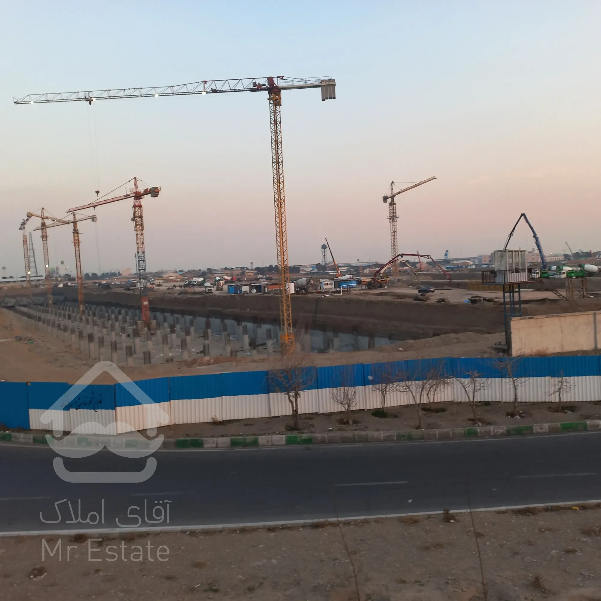 پیش فروش امتیازه سپاه پروژه حاج رحیم قربانی رونیکاتهرانسر