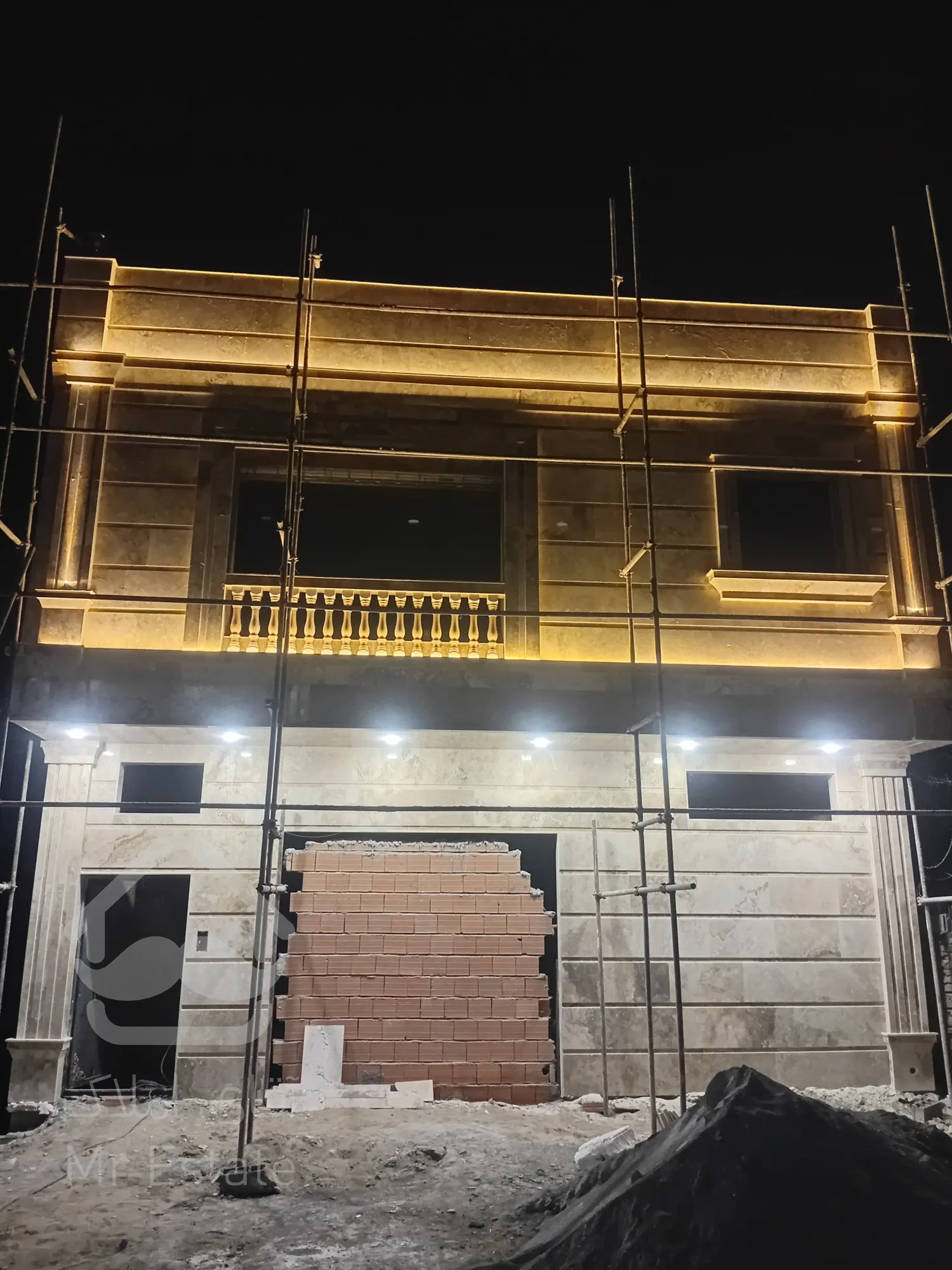 فروش فوری خانه ویلایی ۲ خوابه با بهترین موقعیت