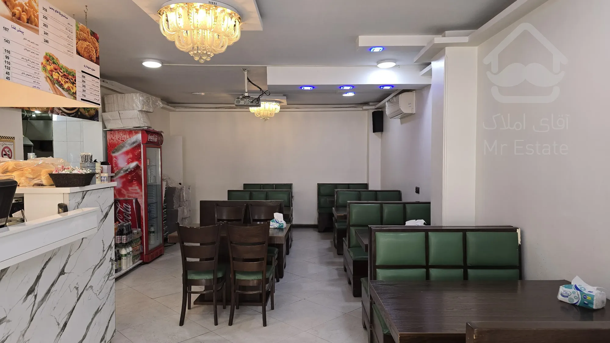 ۷۲ متر مغازه با لوازم جهت فست فود