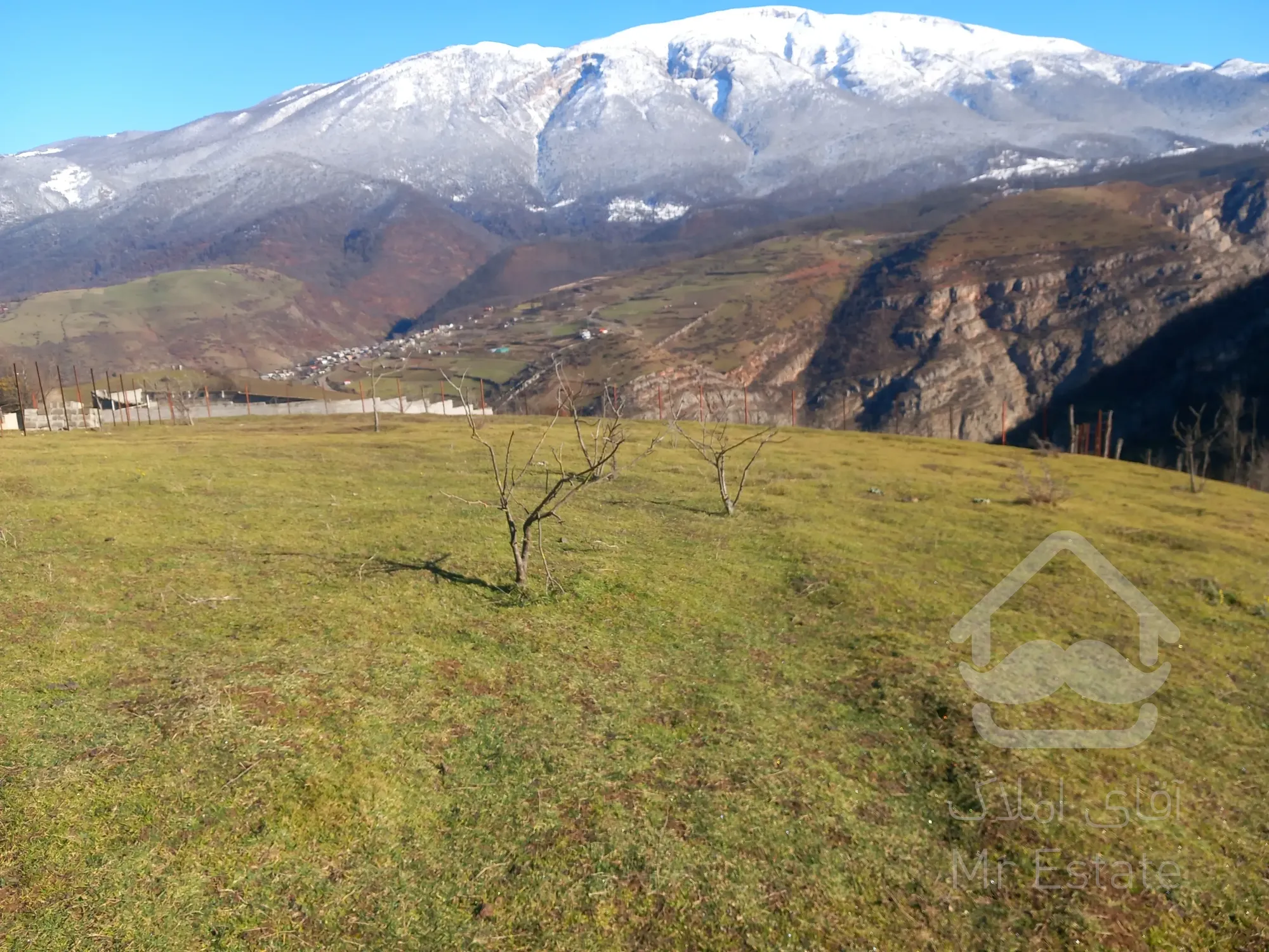 ۷۵۲ متر زمین باغی