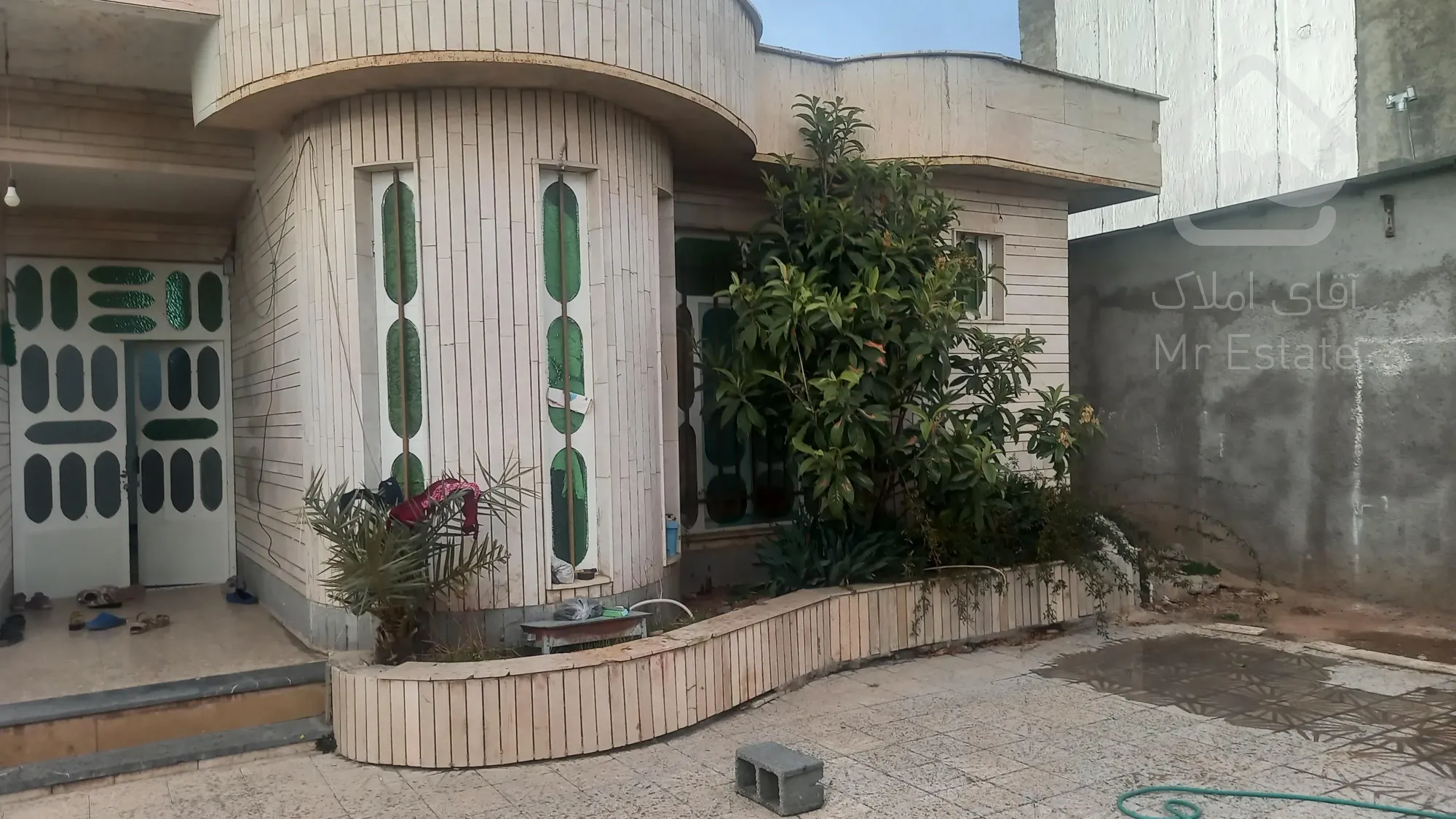 ویلایی کلنگی/خیابان ۲۴متری تختی