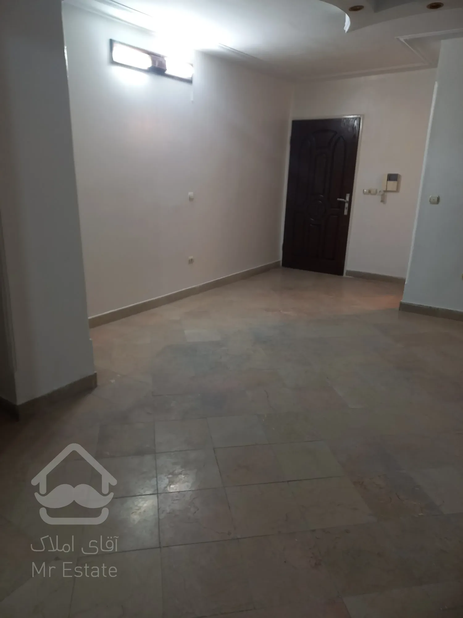 ۵۰ متری نقاشی شده پیروزی، نیروی هوای ،تهران نو