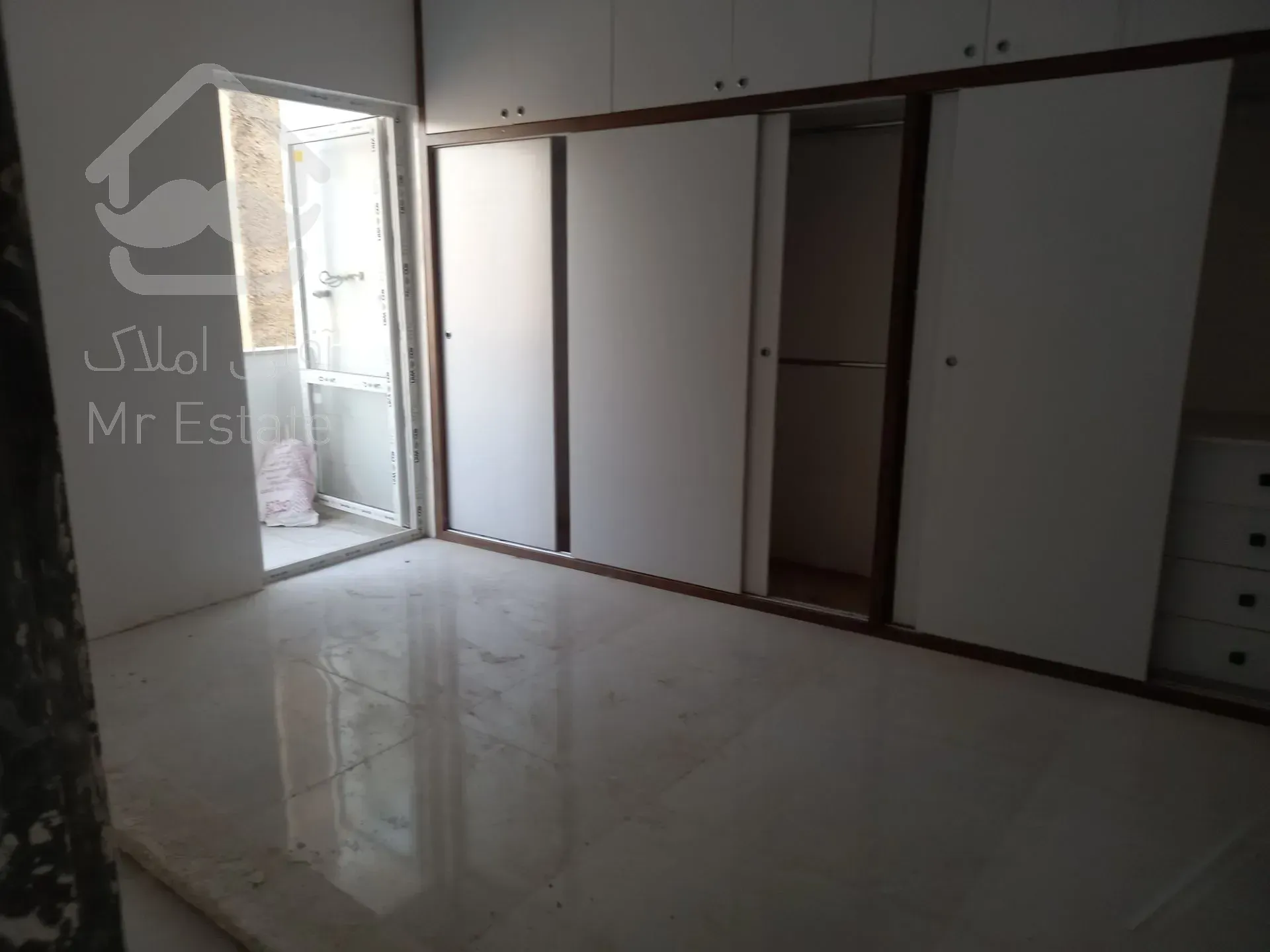 130 متر نوساز حصارک بالا