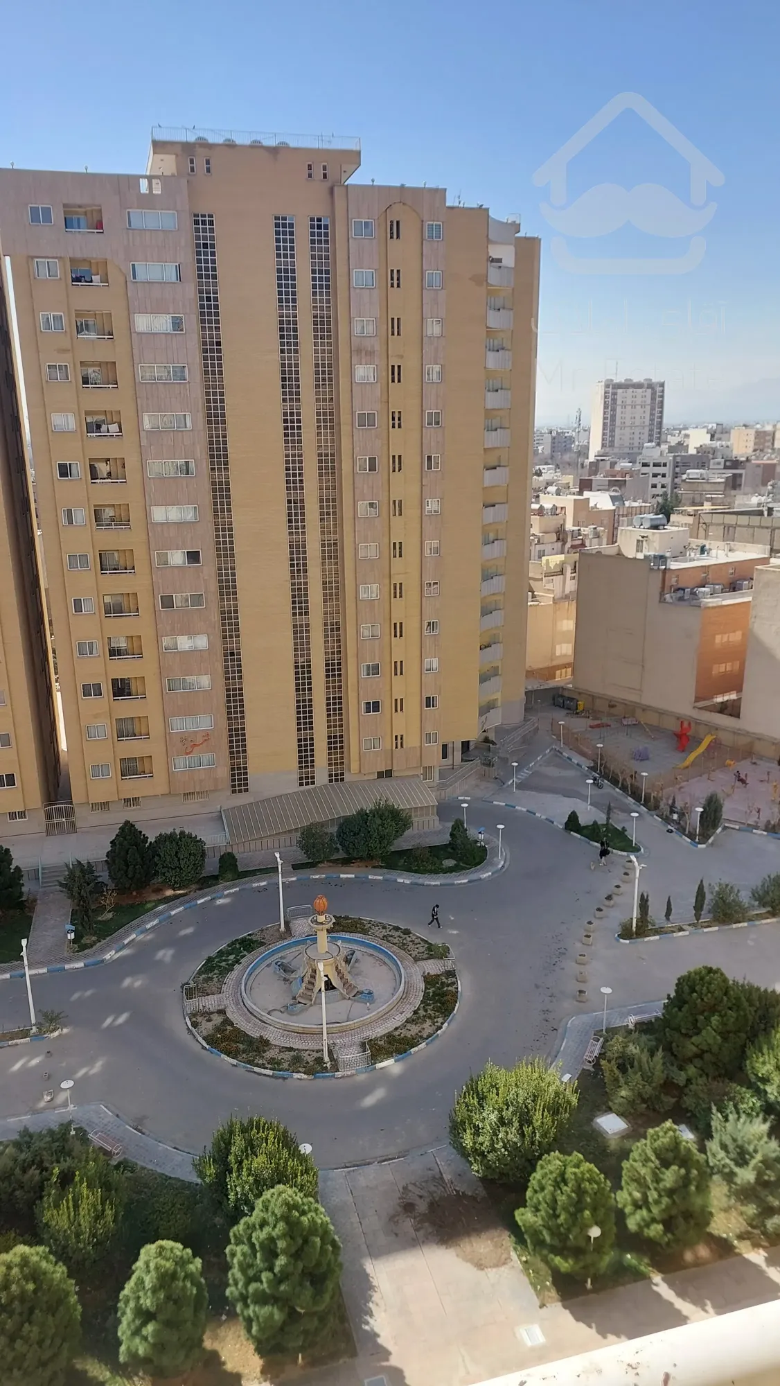 فروش آپارتمان ۱۴۳متربرازنده